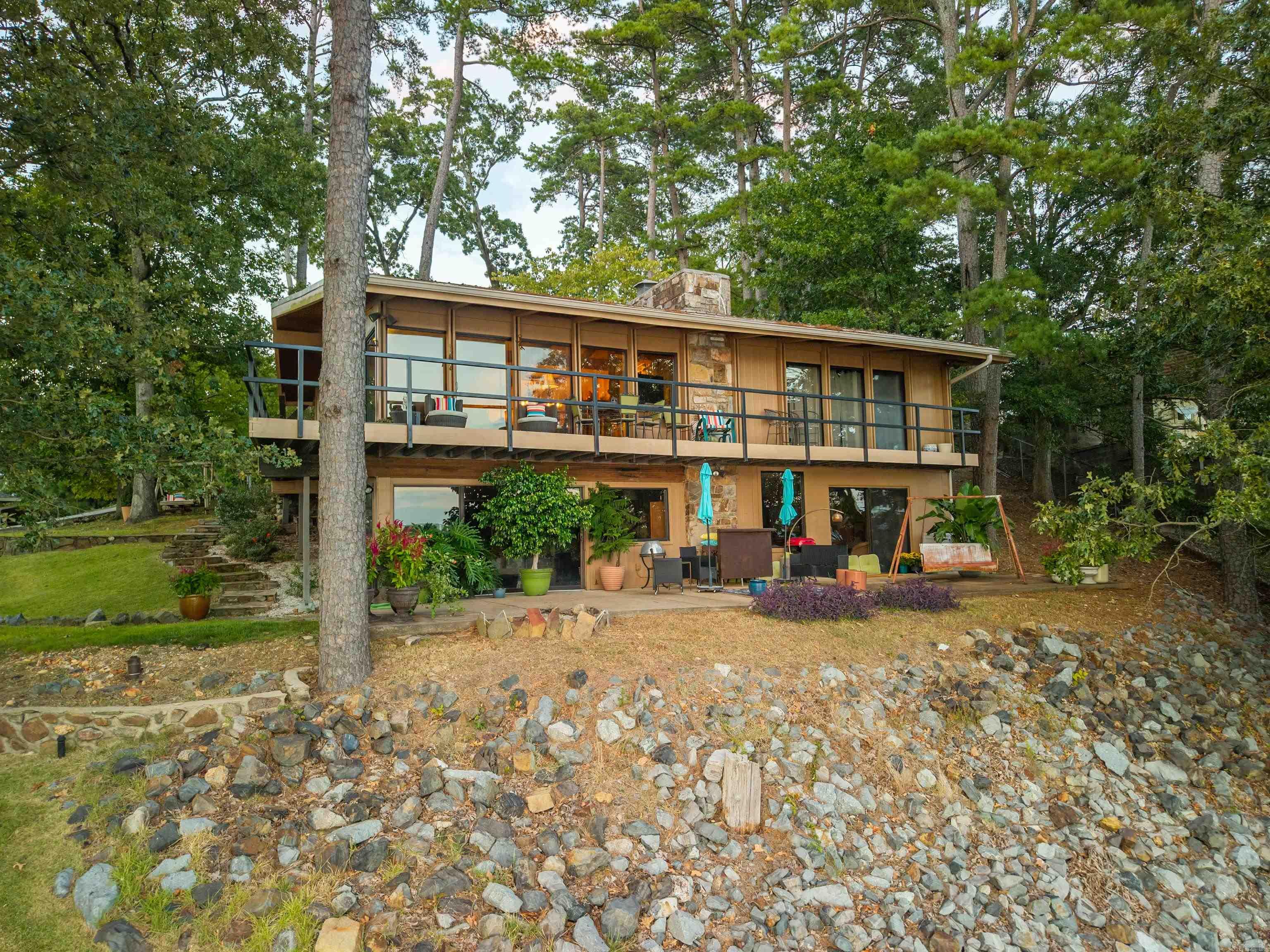 820 Lakeland Pt  Hot Springs, AR