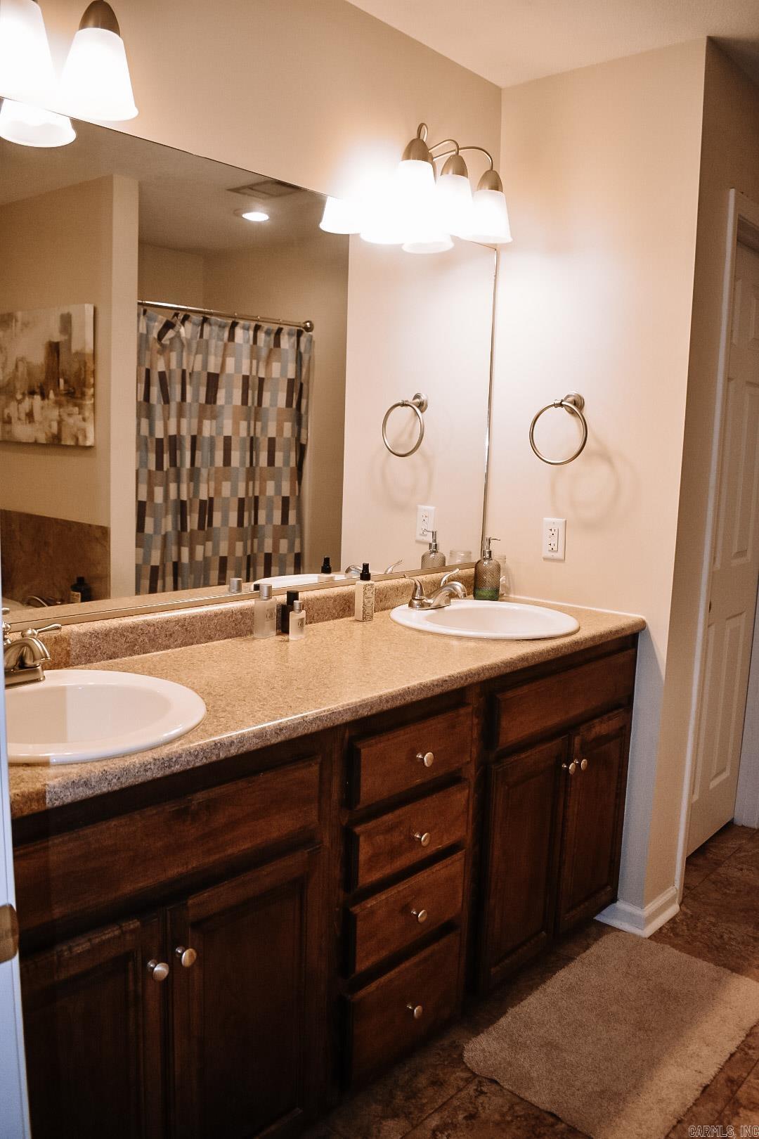 2660 Clayburne Dr  Jonesboro, AR