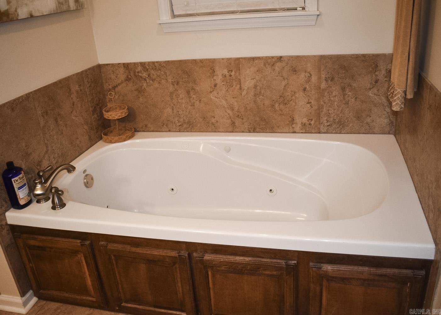 2660 Clayburne Dr  Jonesboro, AR