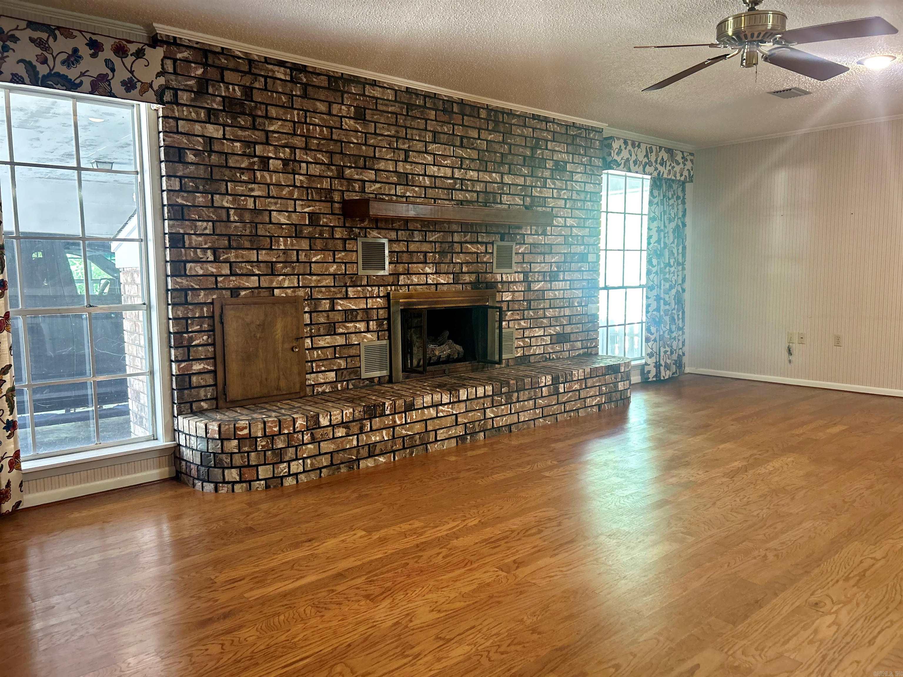 2084 Elaine  Arkadelphia, AR