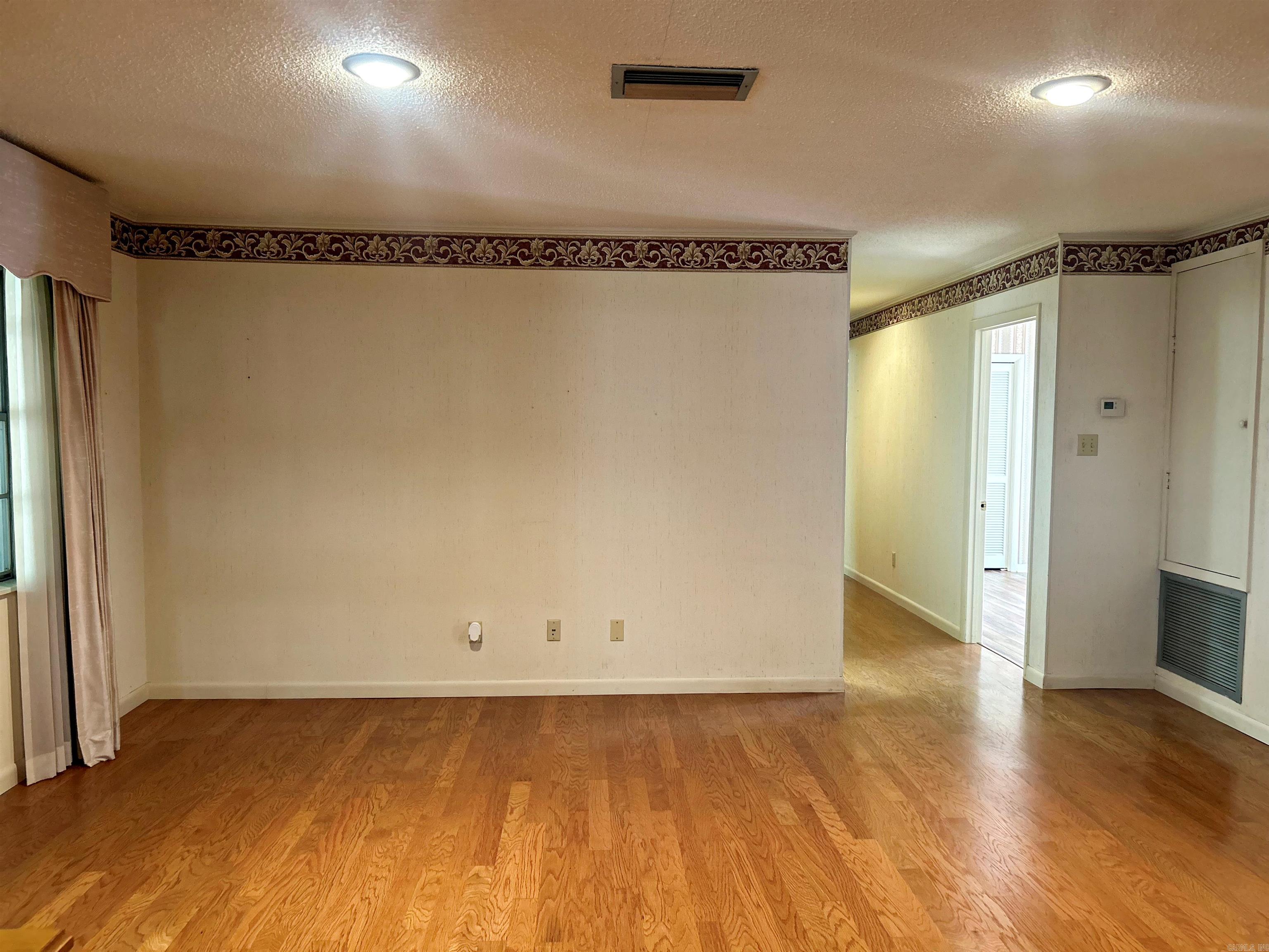 2084 Elaine  Arkadelphia, AR