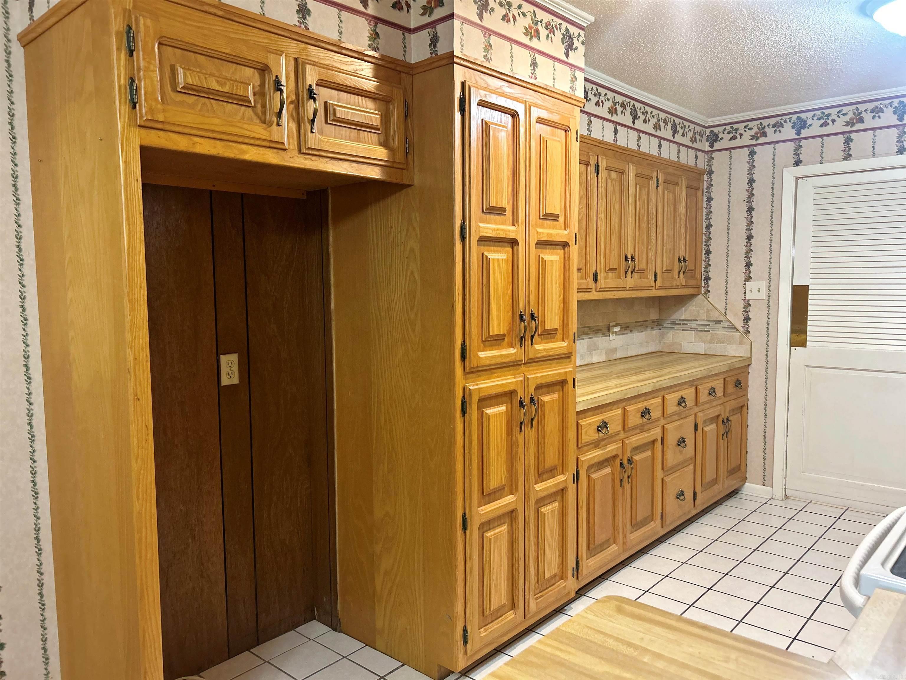 2084 Elaine  Arkadelphia, AR