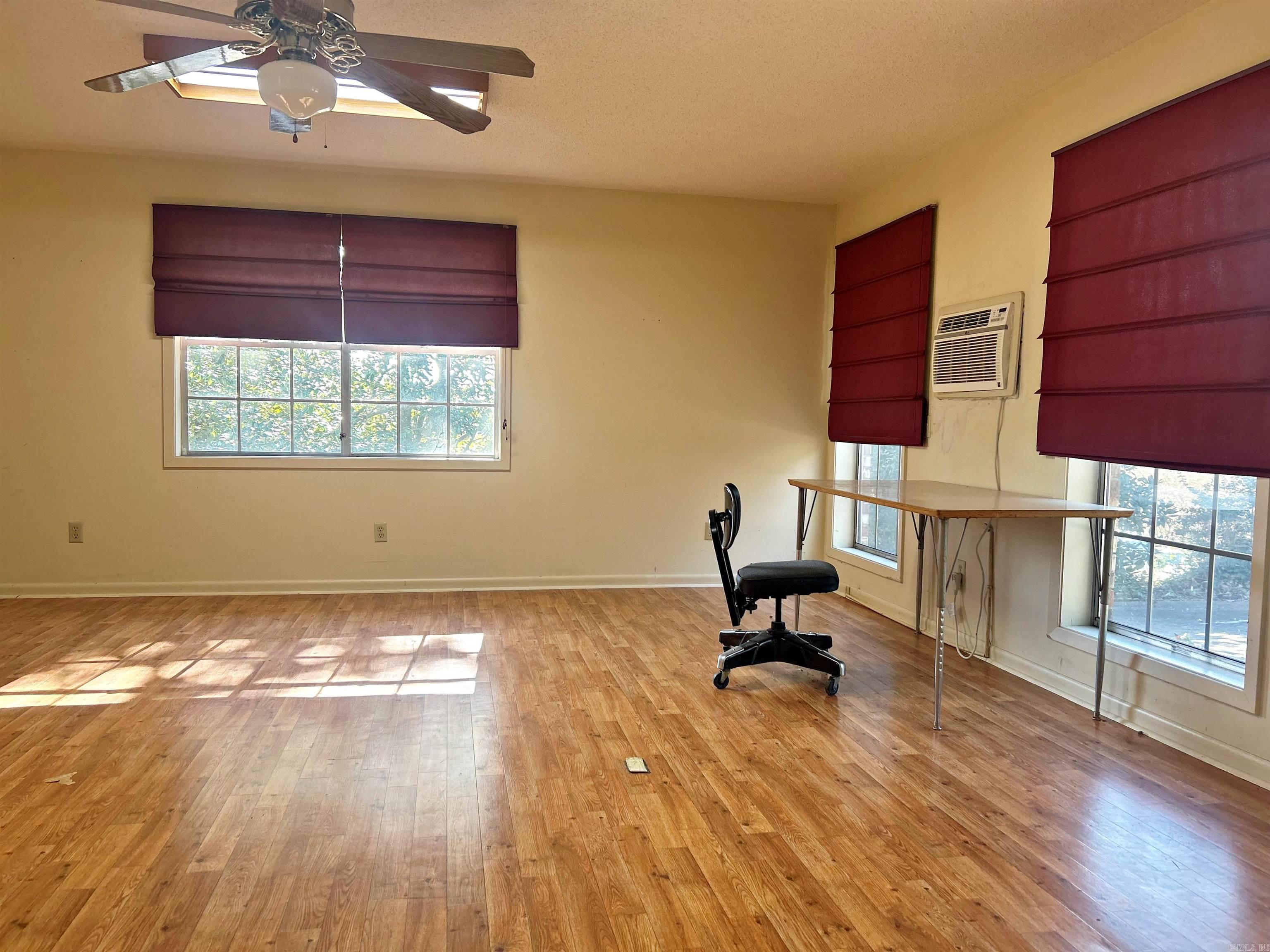 2084 Elaine  Arkadelphia, AR