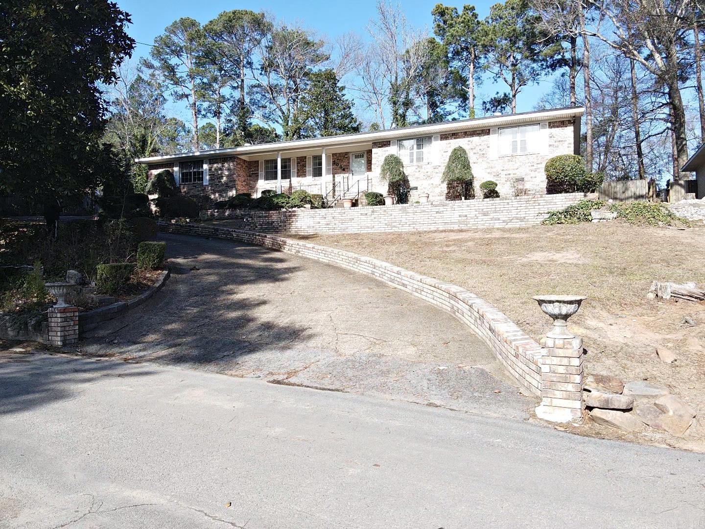 2084 Elaine  Arkadelphia, AR