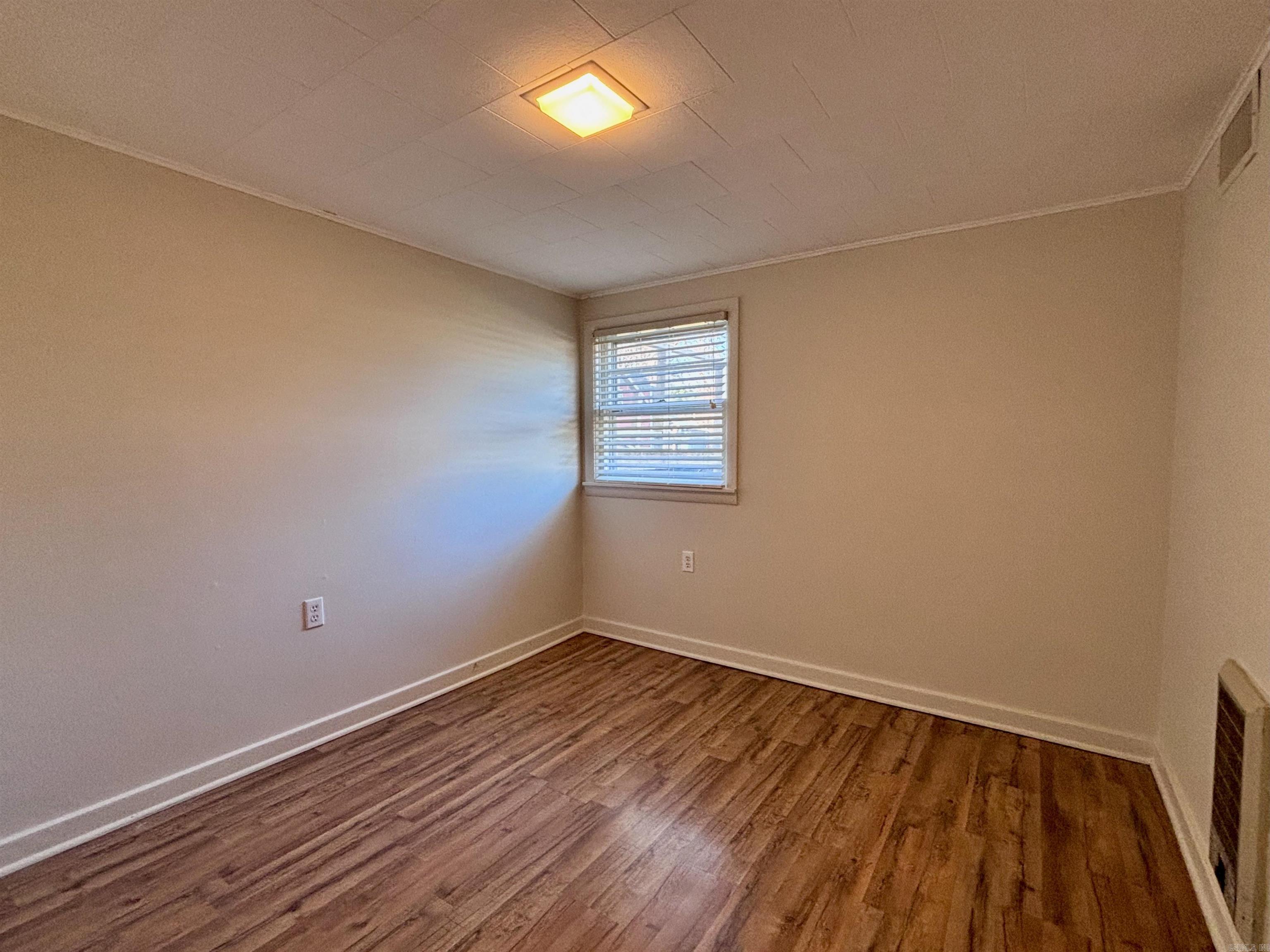 916 Twin Oaks Ave  Jonesboro, AR