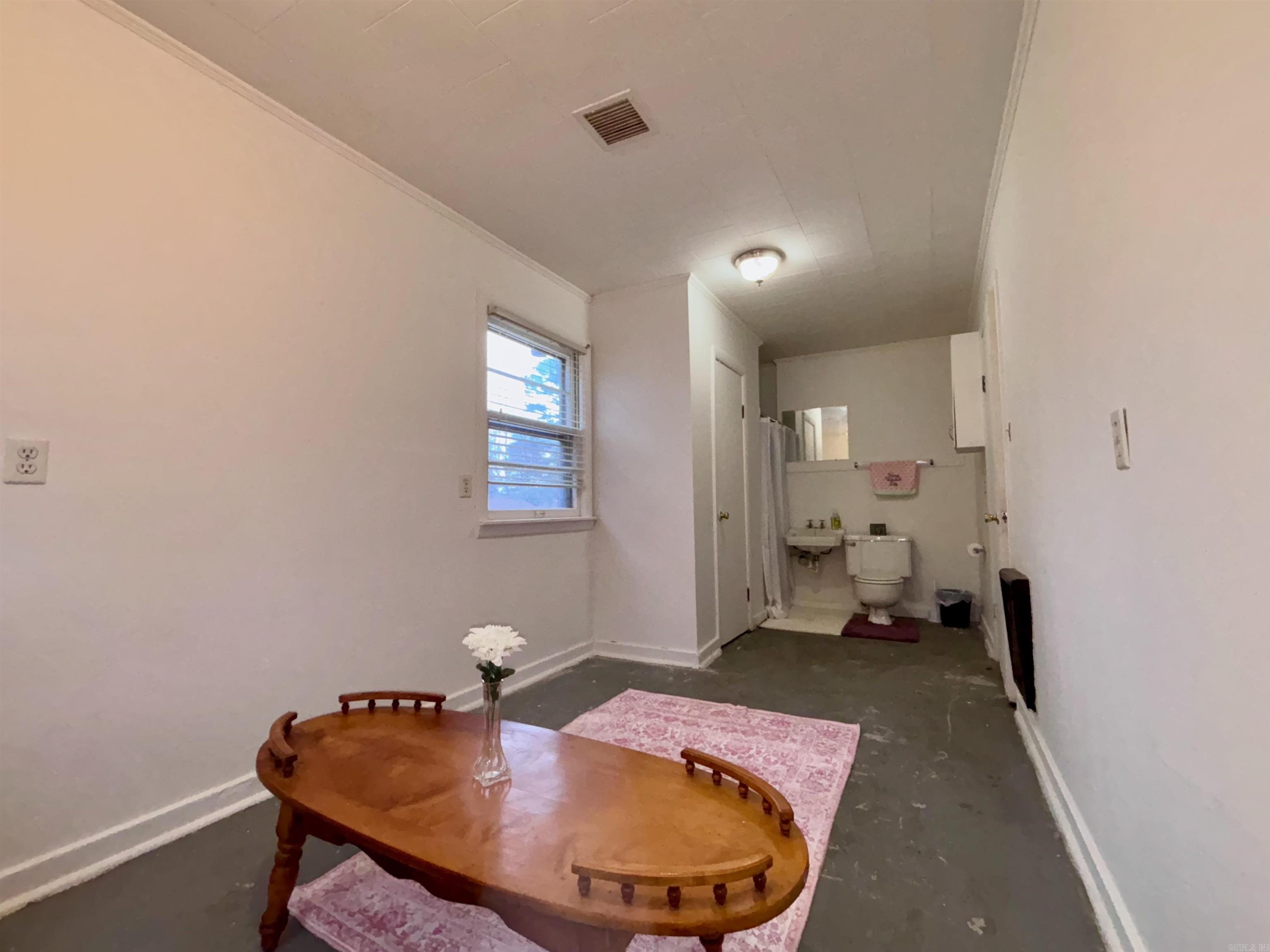 916 Twin Oaks Ave  Jonesboro, AR