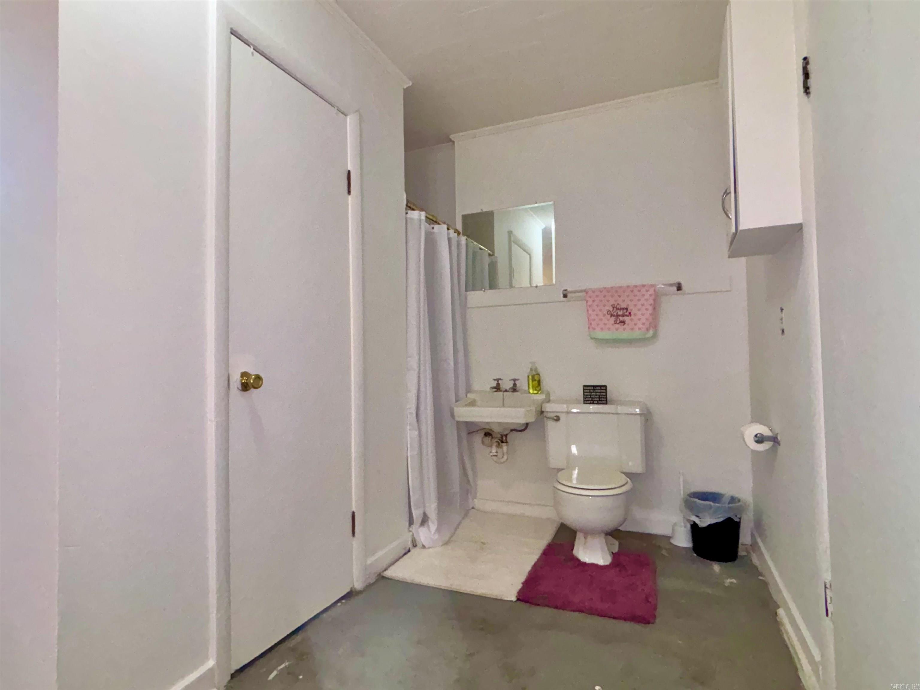 916 Twin Oaks Ave  Jonesboro, AR