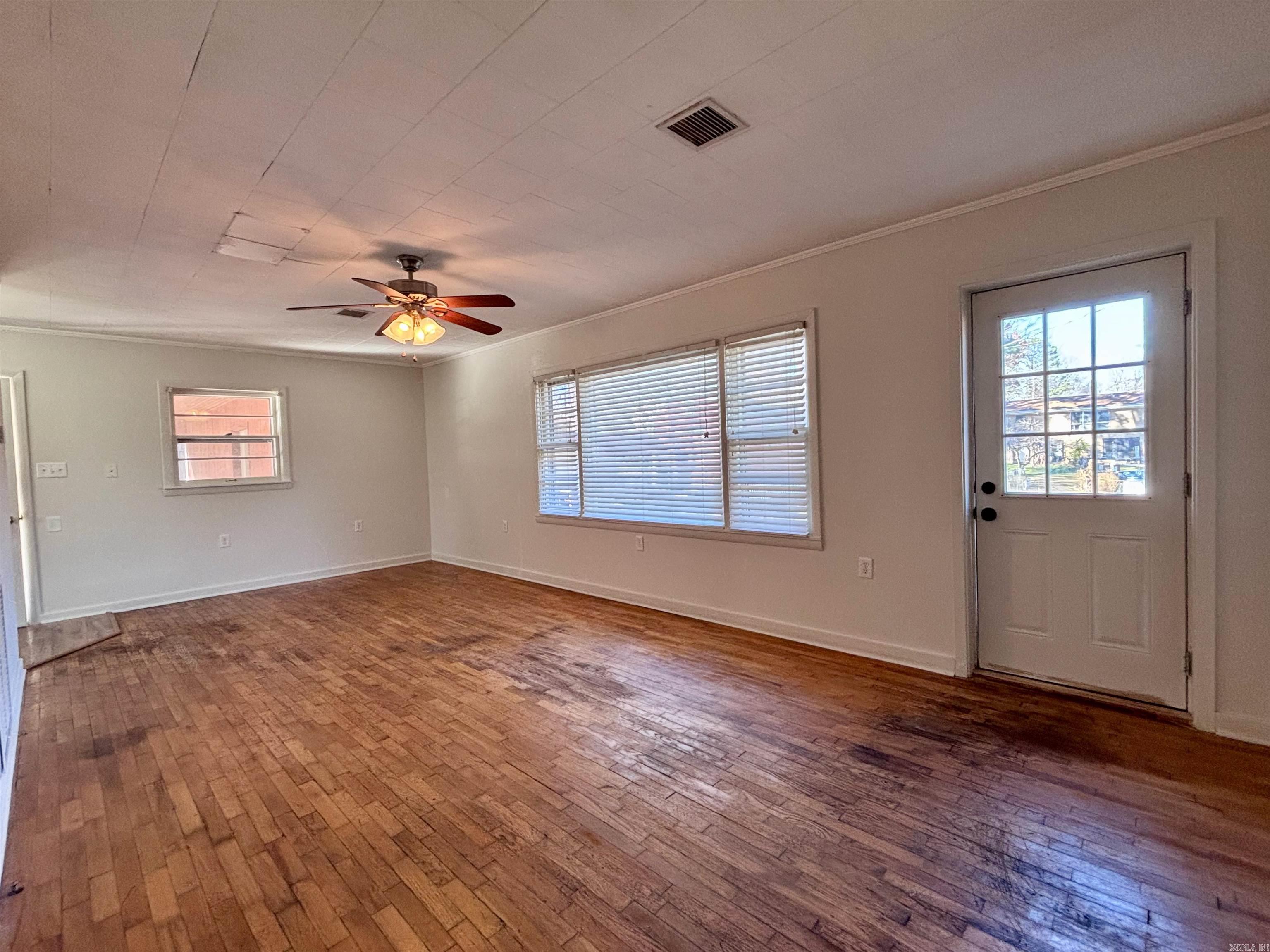 916 Twin Oaks Ave  Jonesboro, AR