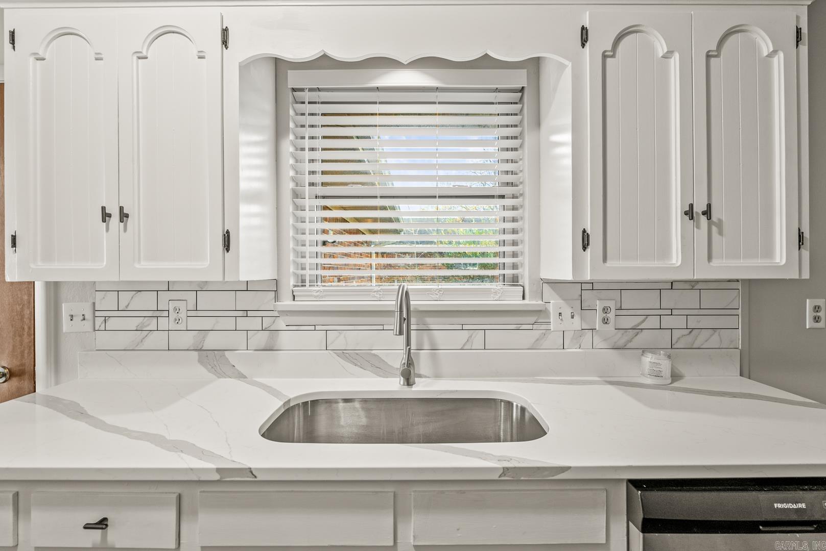 9325 Woodbine  Sherwood, AR