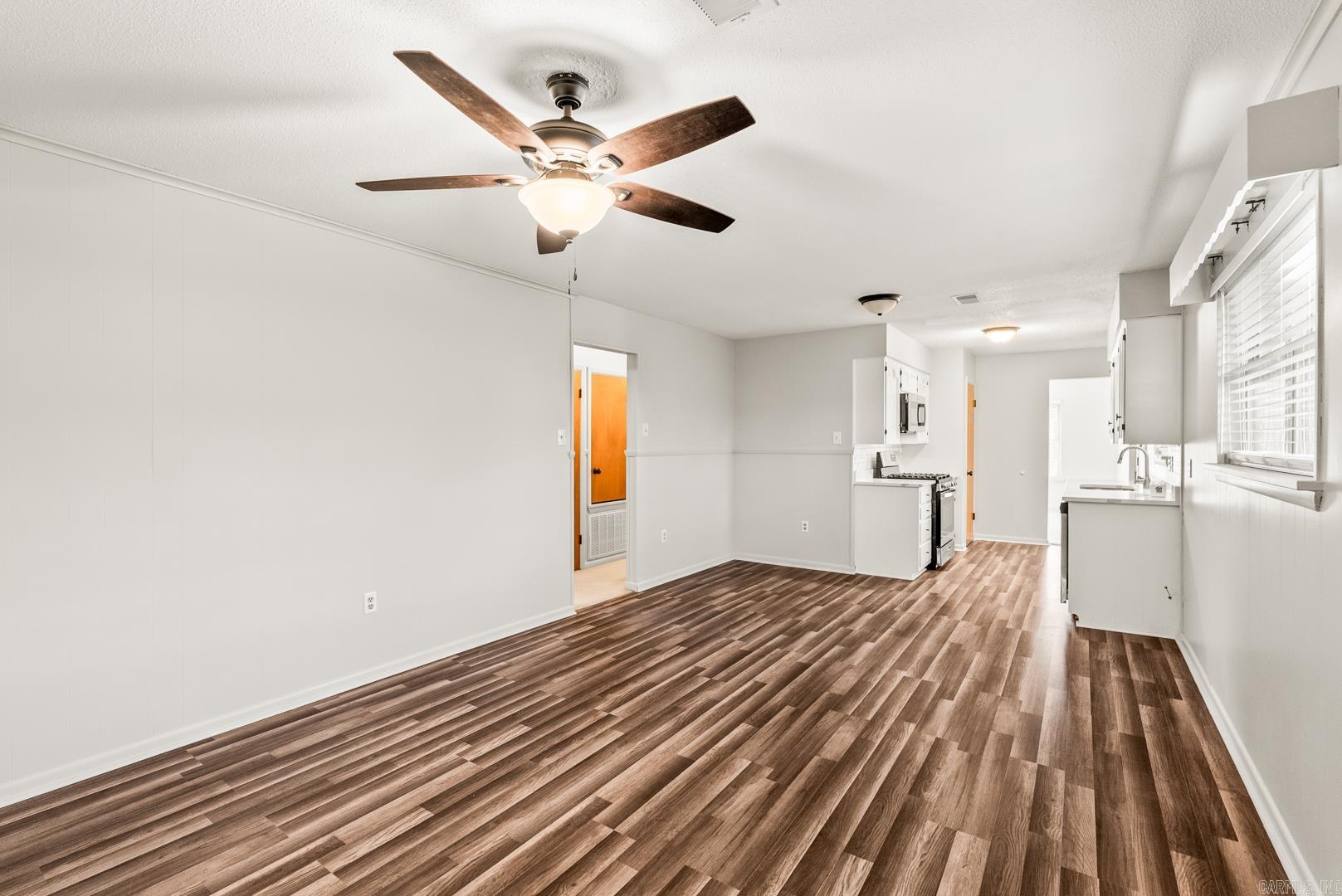 9325 Woodbine  Sherwood, AR