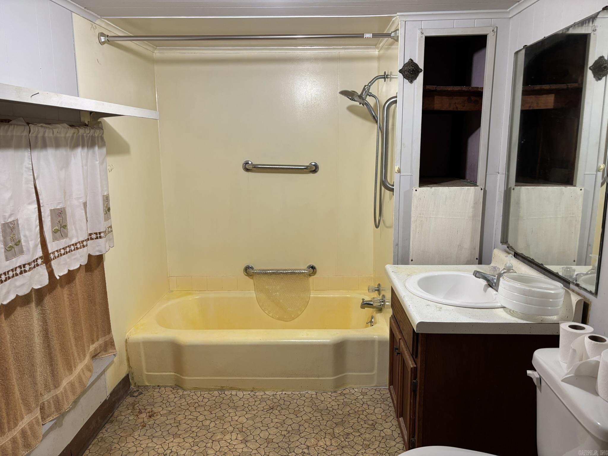 334 South St.  Camden, AR