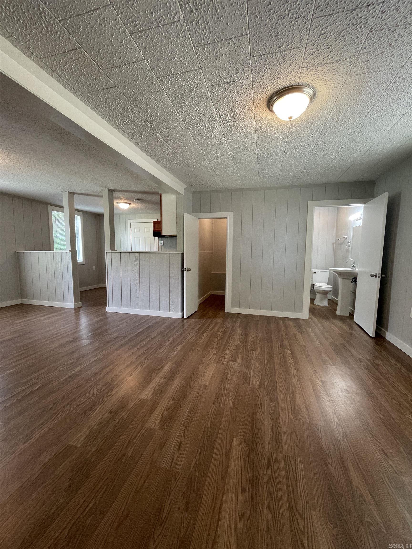 1317 W 16th  North Little Rock, AR