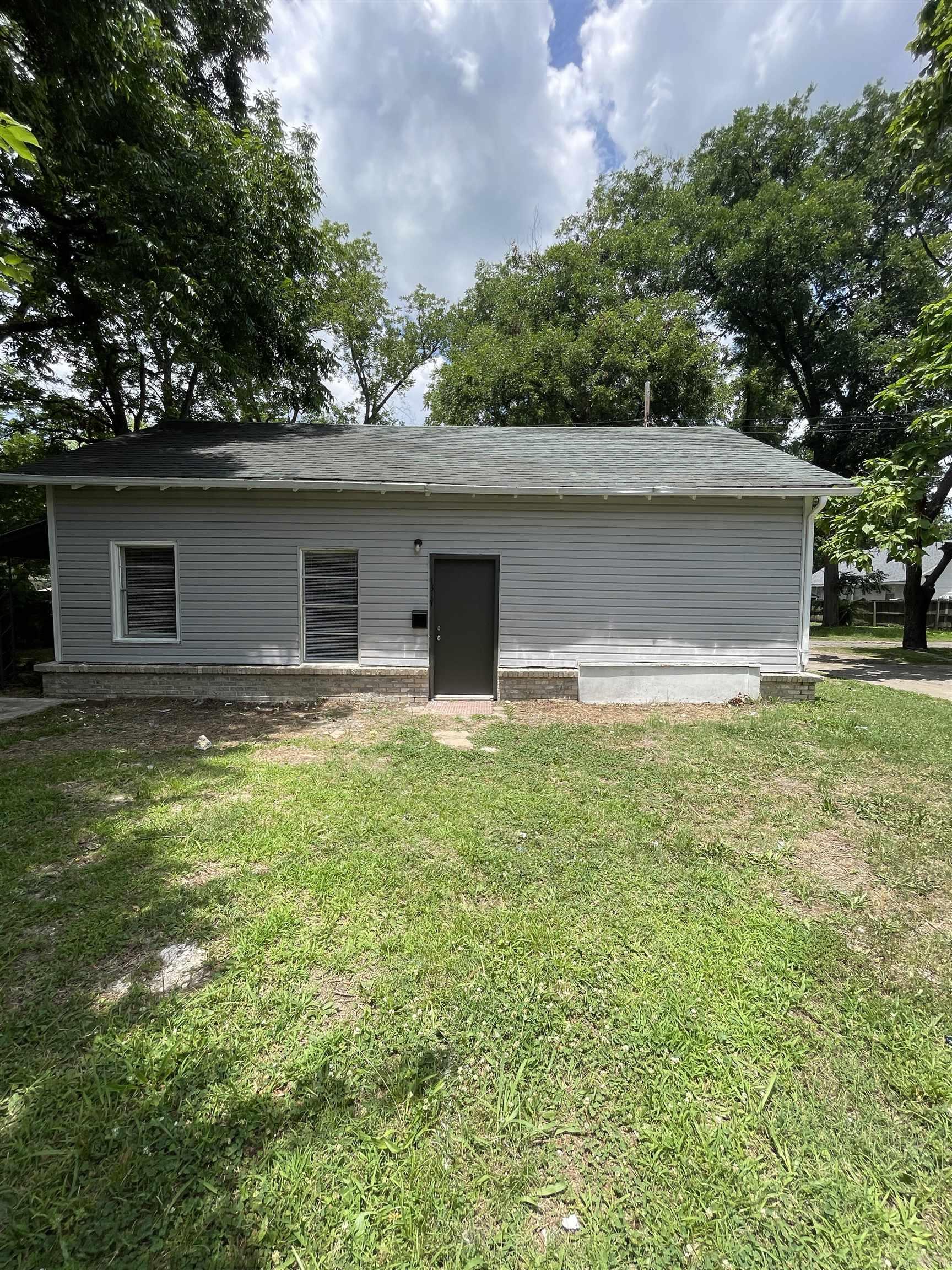 1317 W 16th  North Little Rock, AR