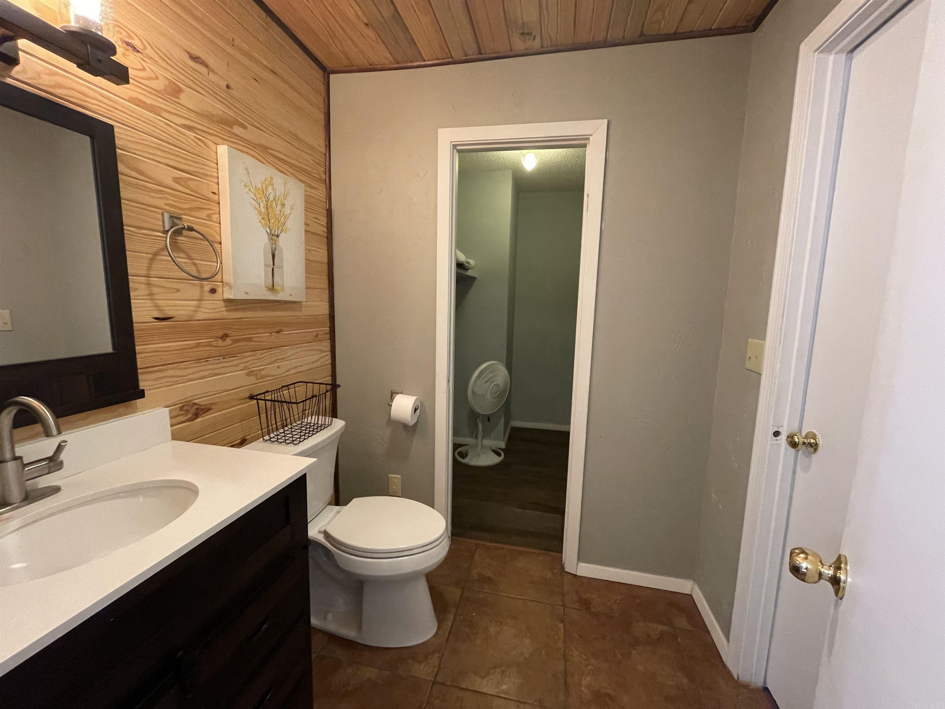 272 & 222 Peace Mountain Road  Mountain View, AR