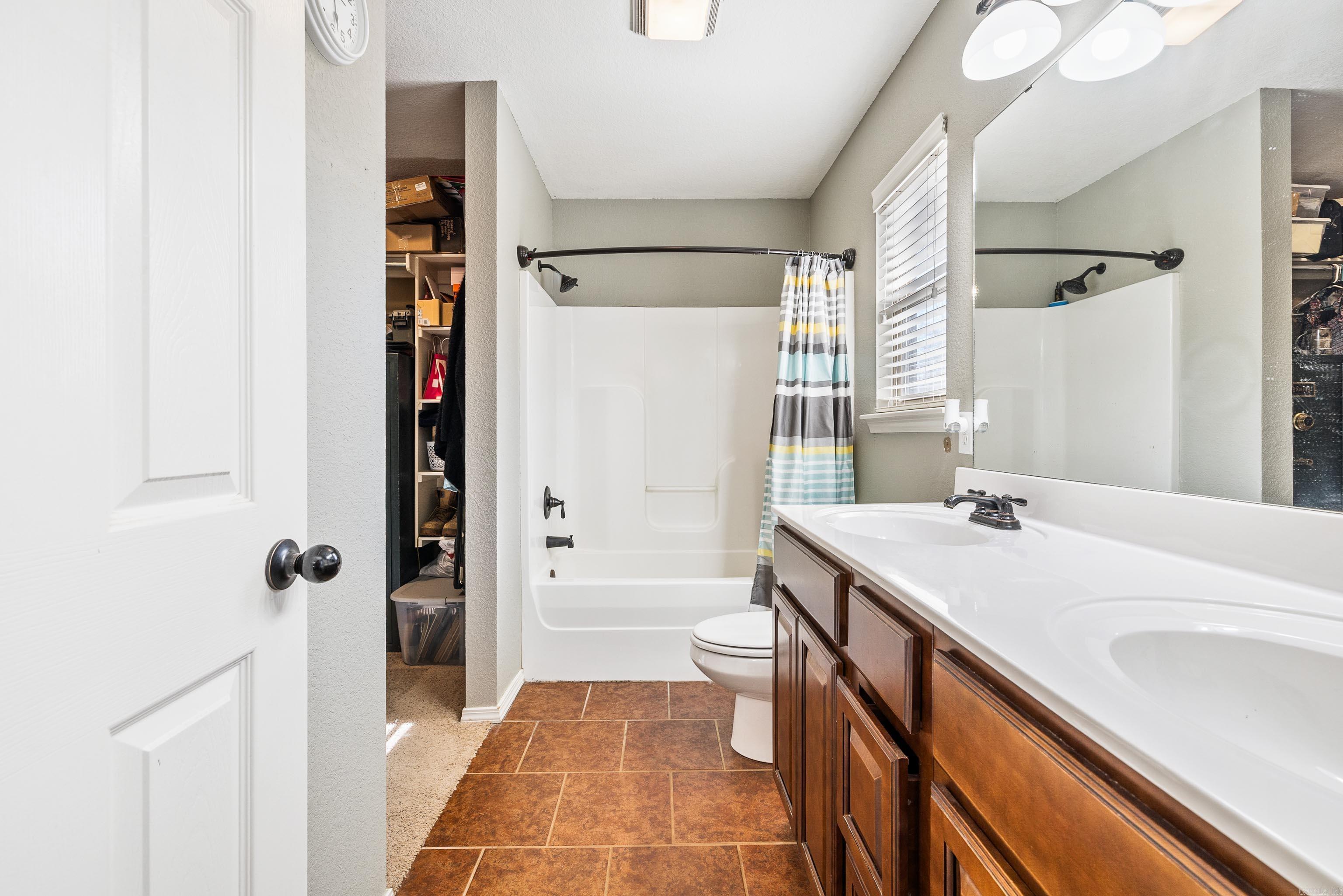 109 Riveria  Haskell, AR