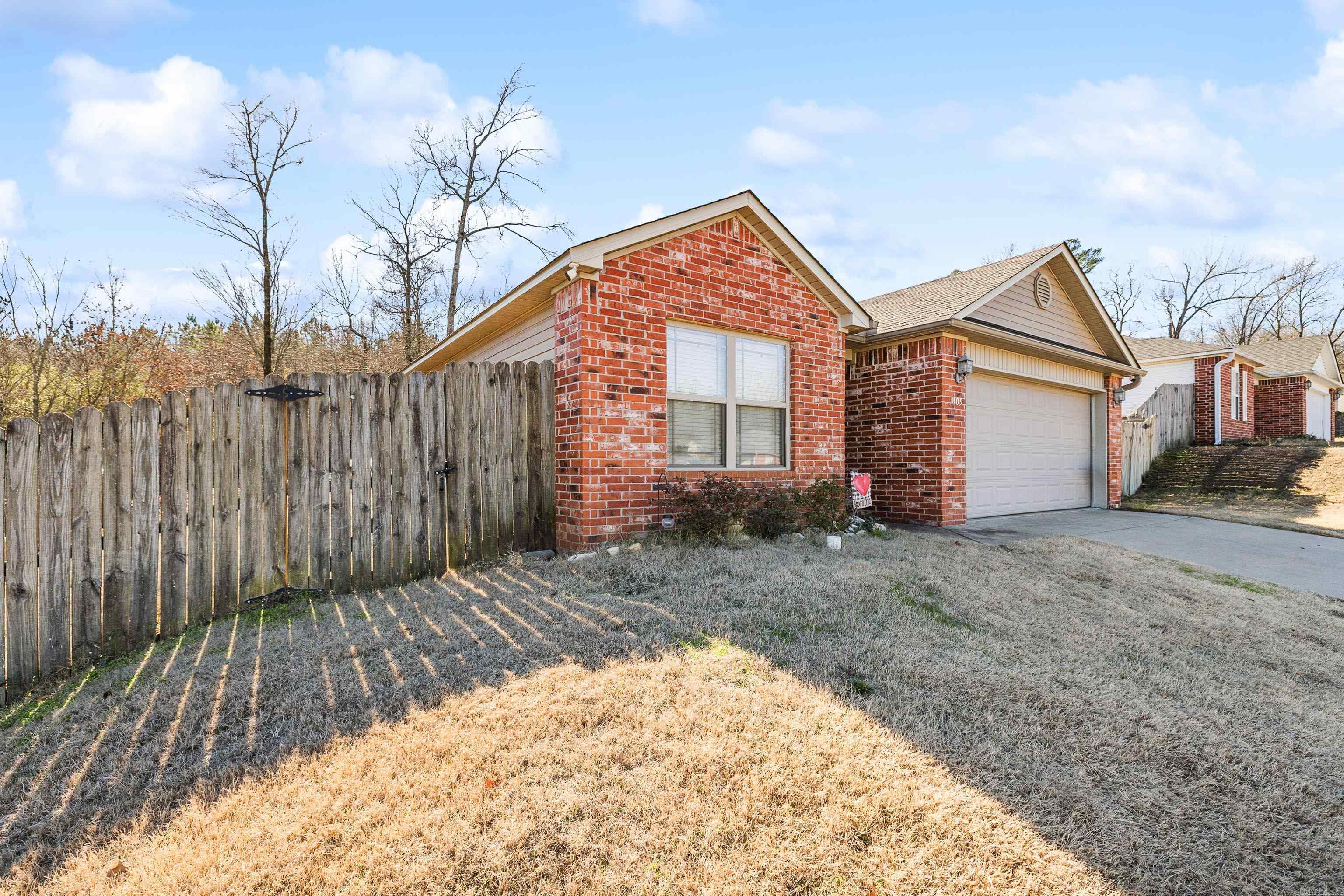 109 Riveria  Haskell, AR