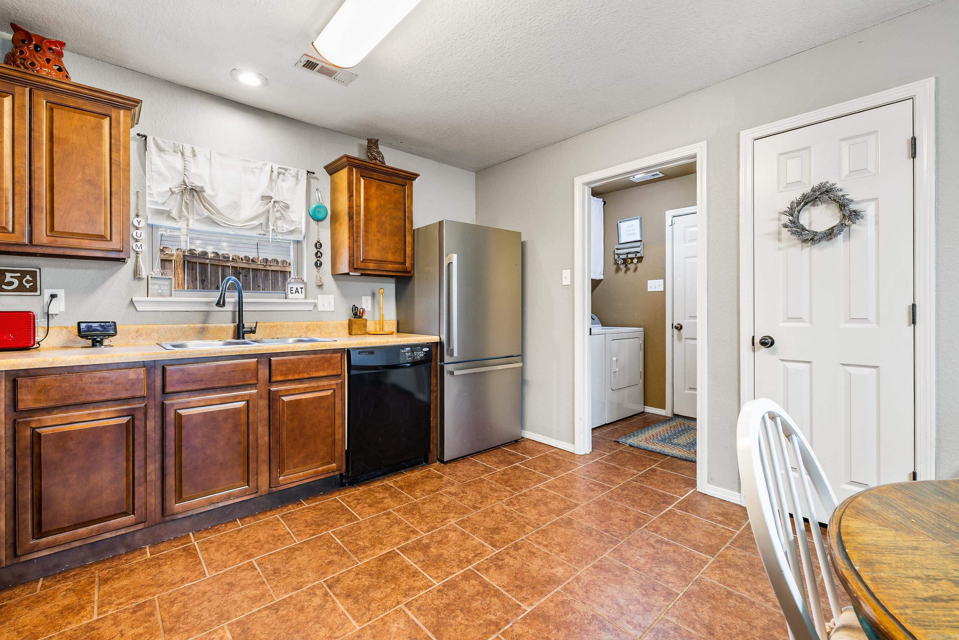 109 Riveria  Haskell, AR