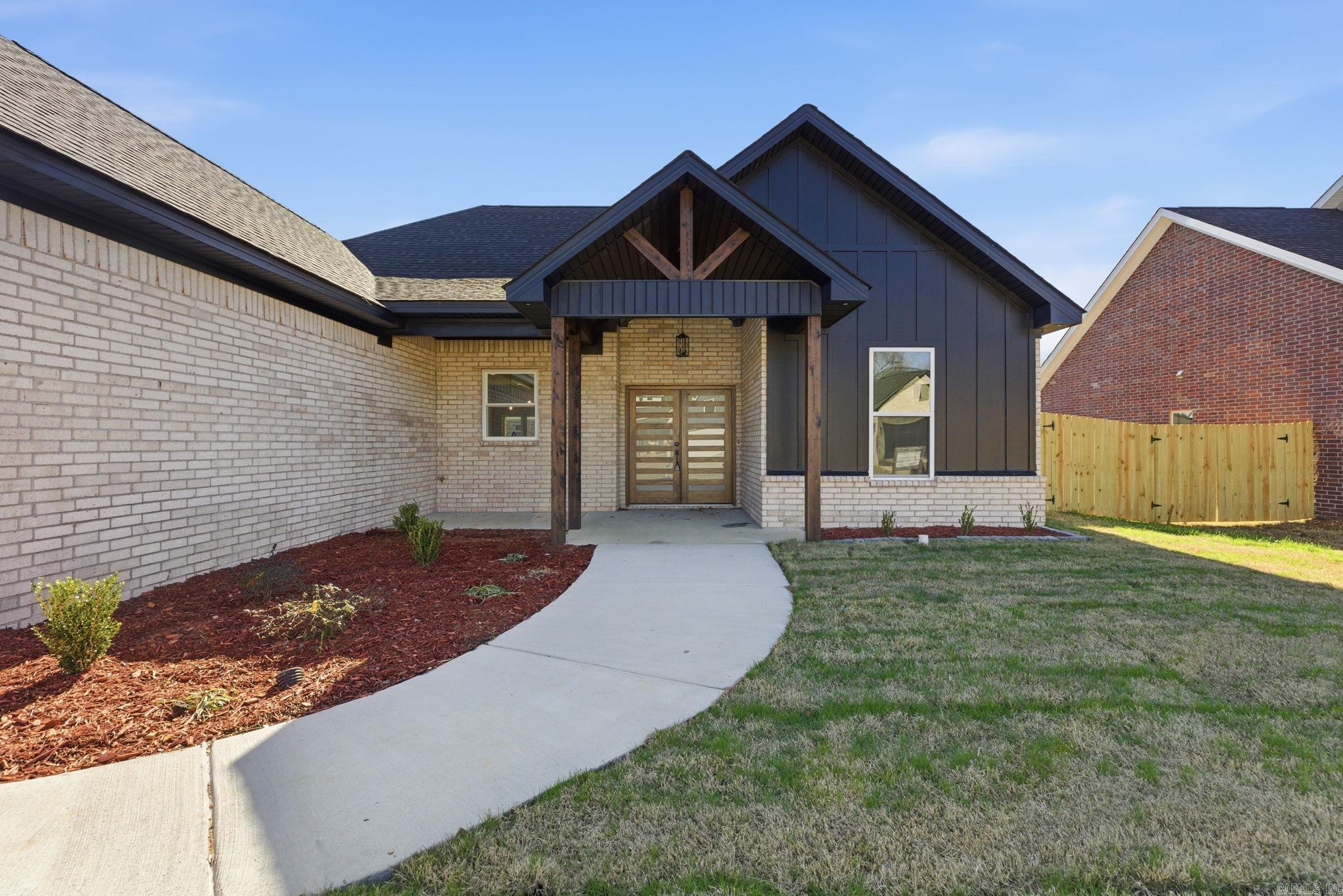 4805 Coronell  Bryant, AR