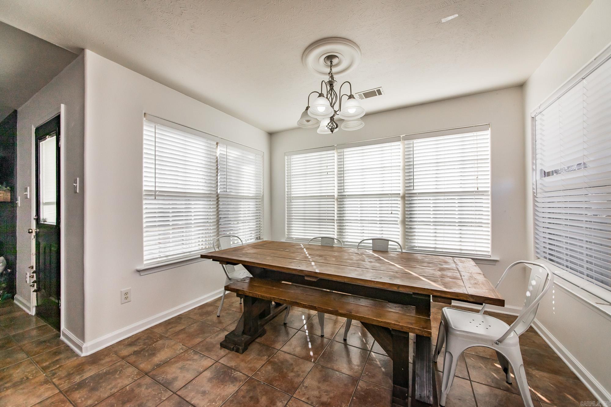 35 Warren  Cabot, AR