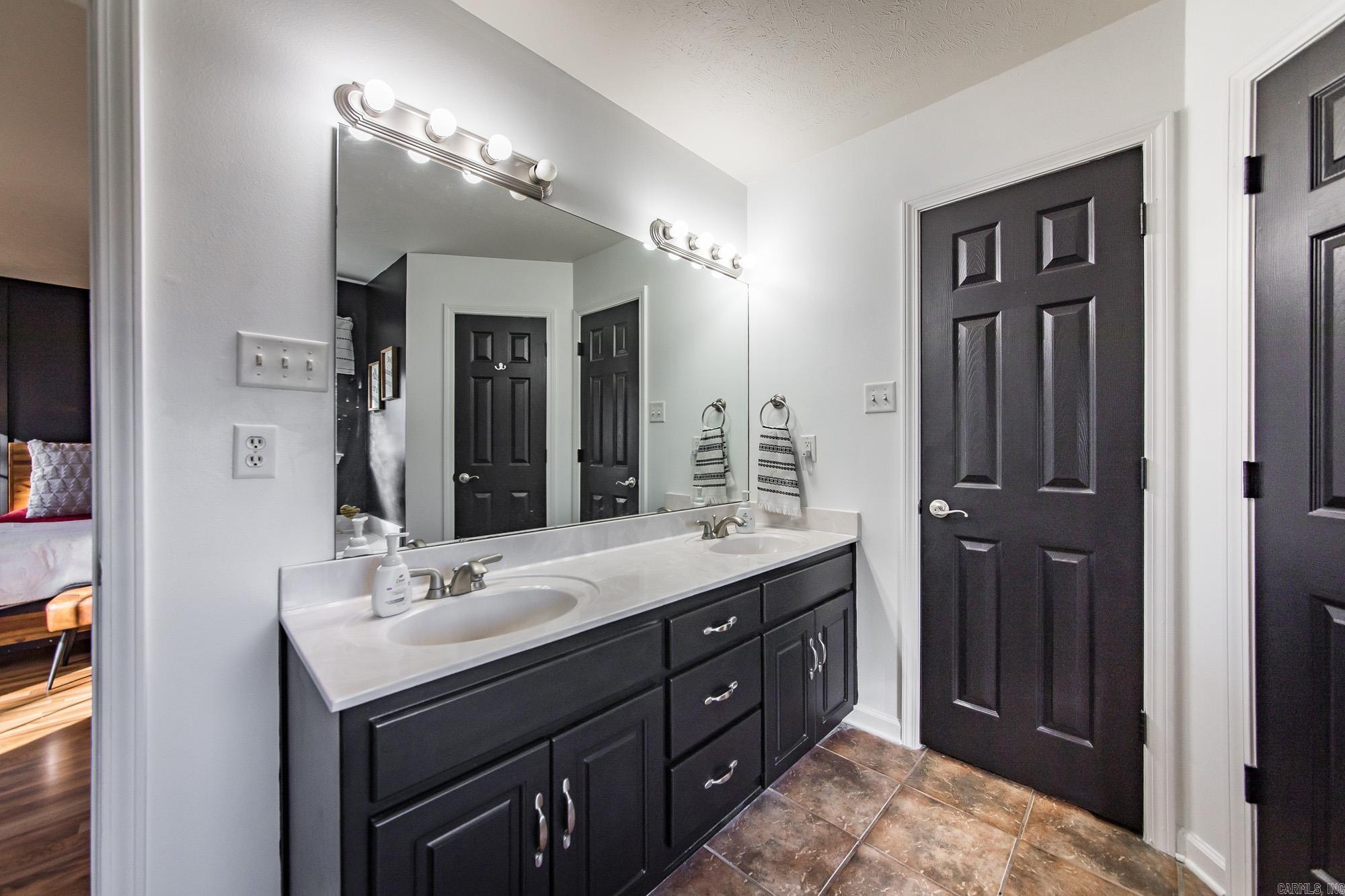 35 Warren  Cabot, AR