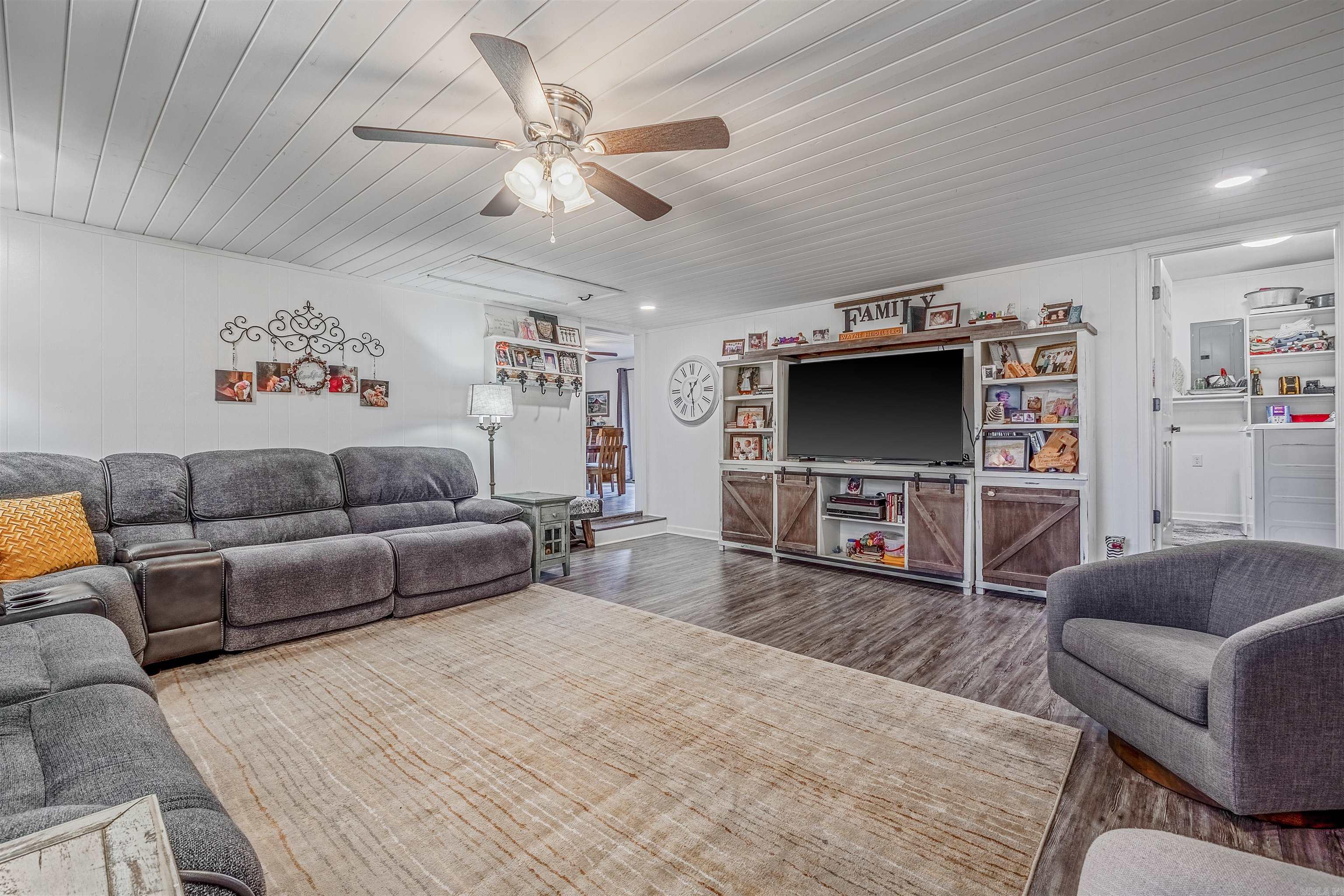 131 Cloverdale  Searcy, AR