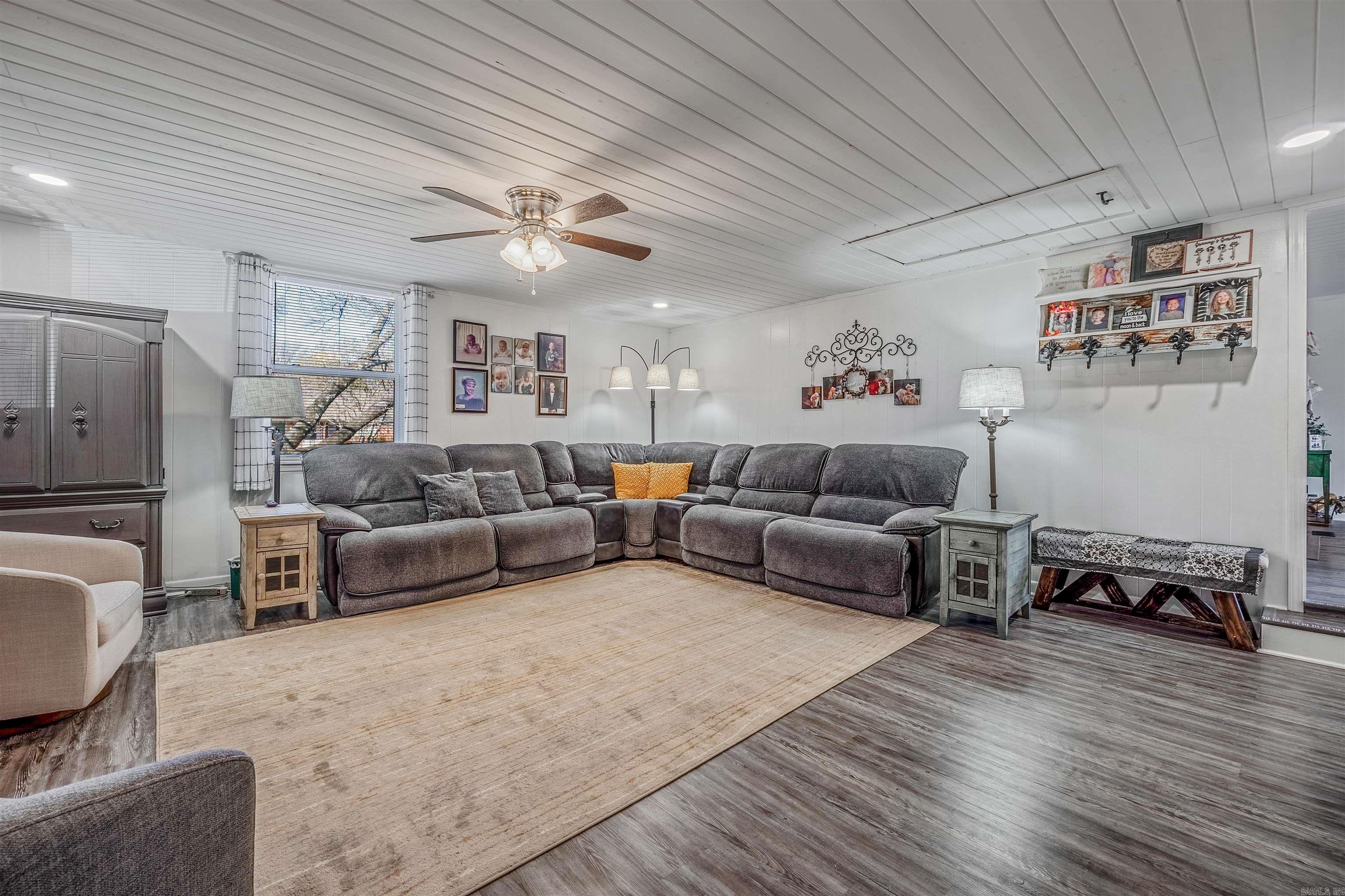 131 Cloverdale  Searcy, AR