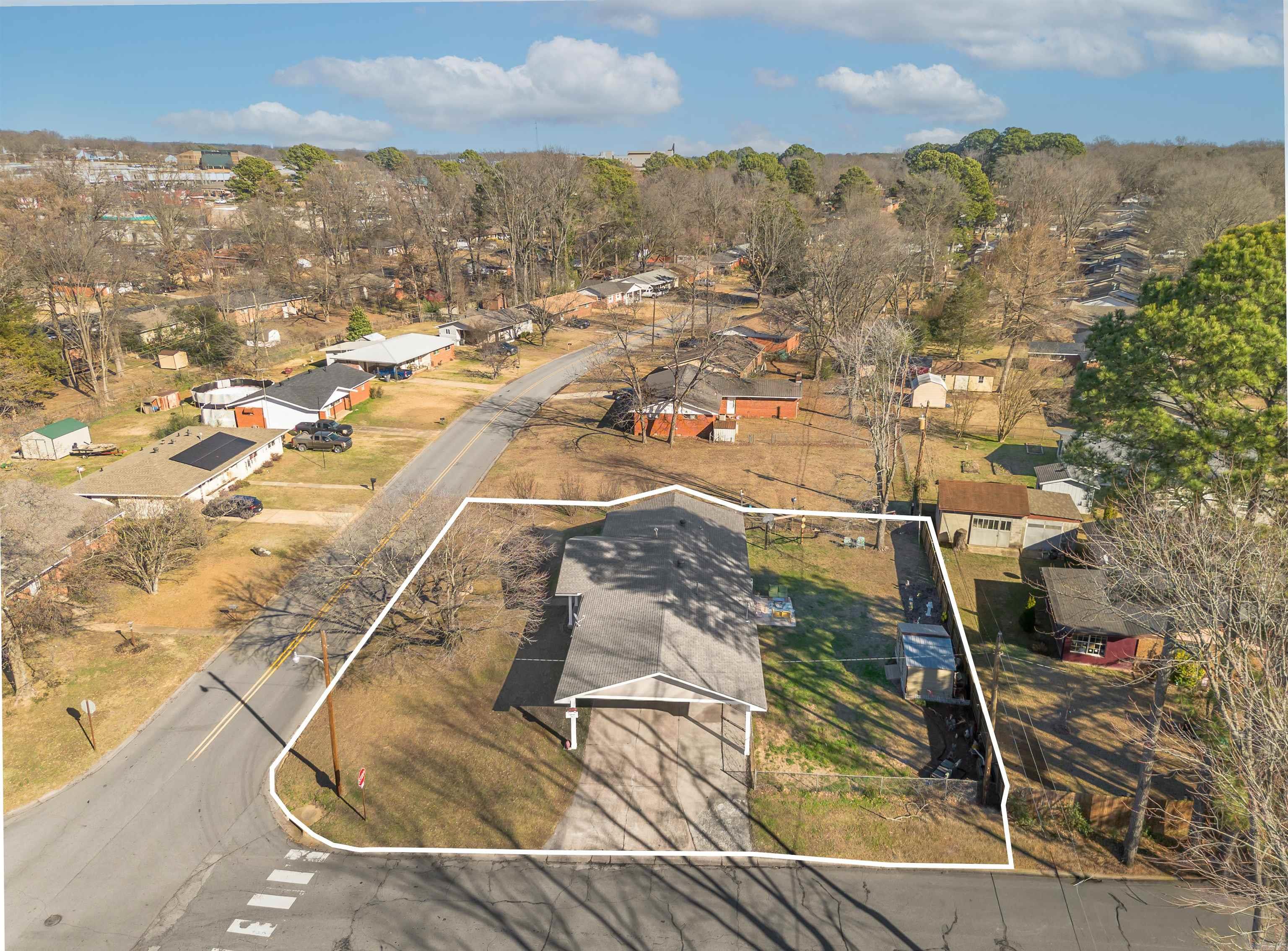 131 Cloverdale Boulevard Searcy, AR 72143