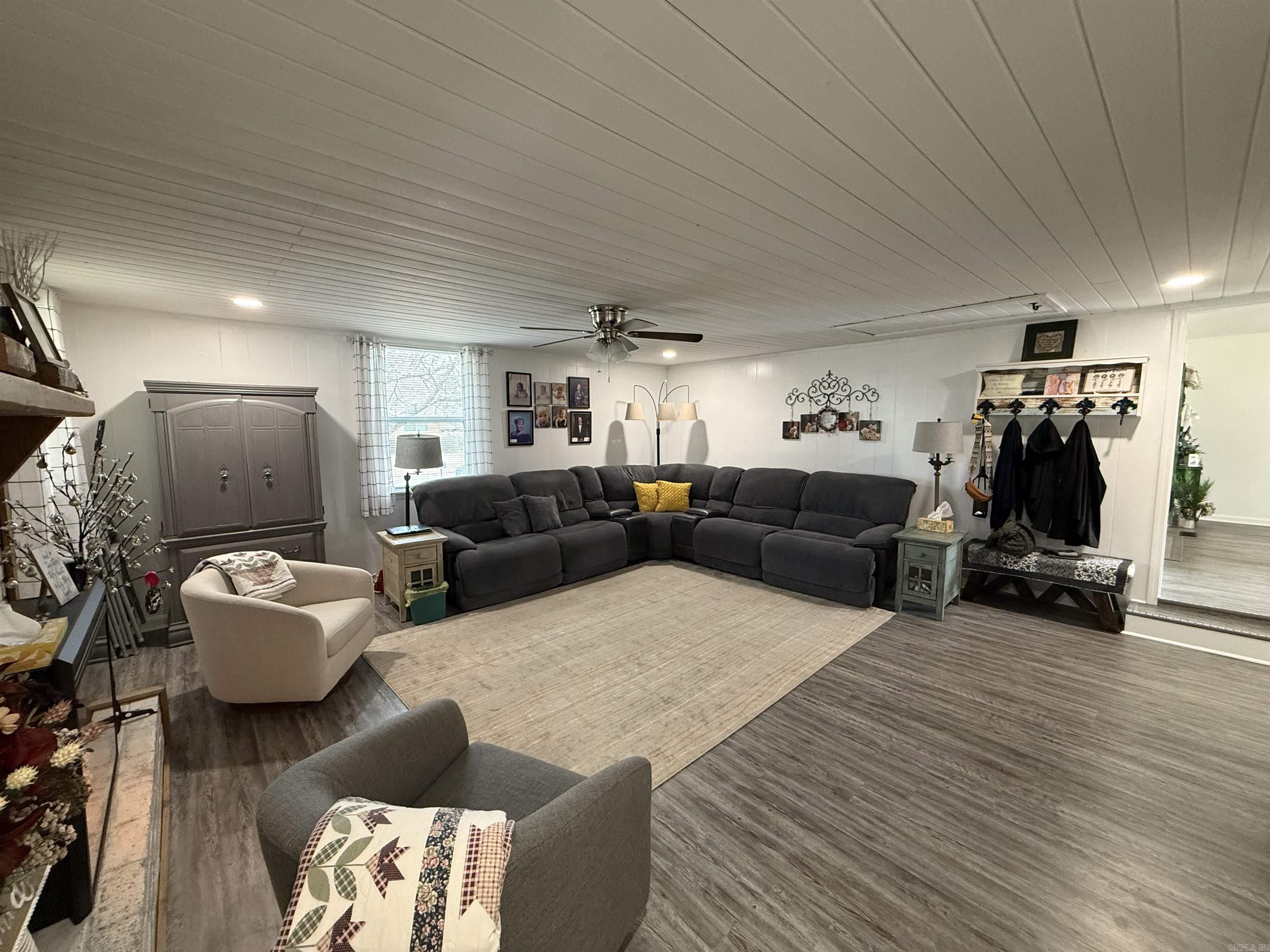 131 Cloverdale  Searcy, AR