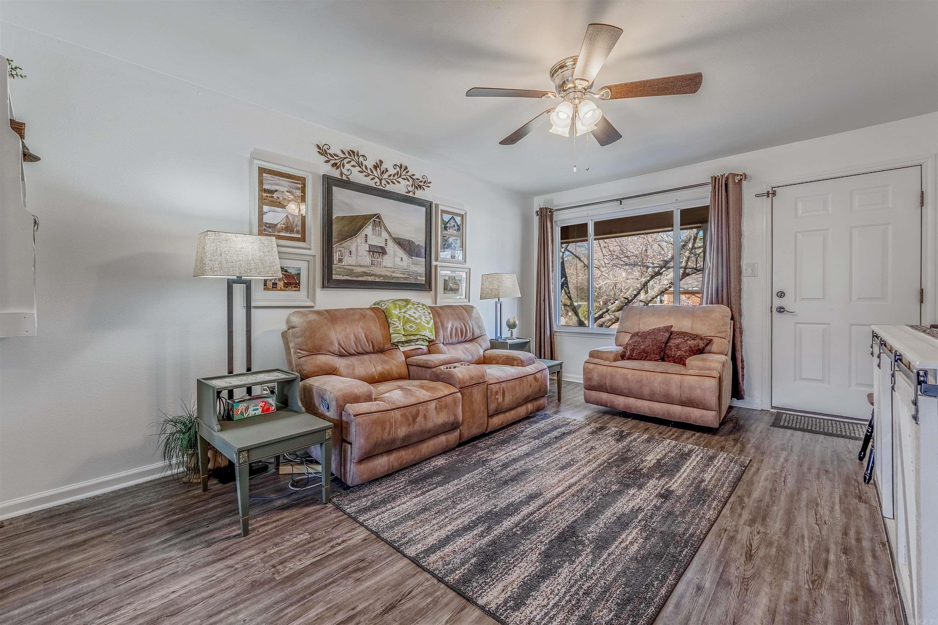 131 Cloverdale Boulevard Searcy, AR 72143