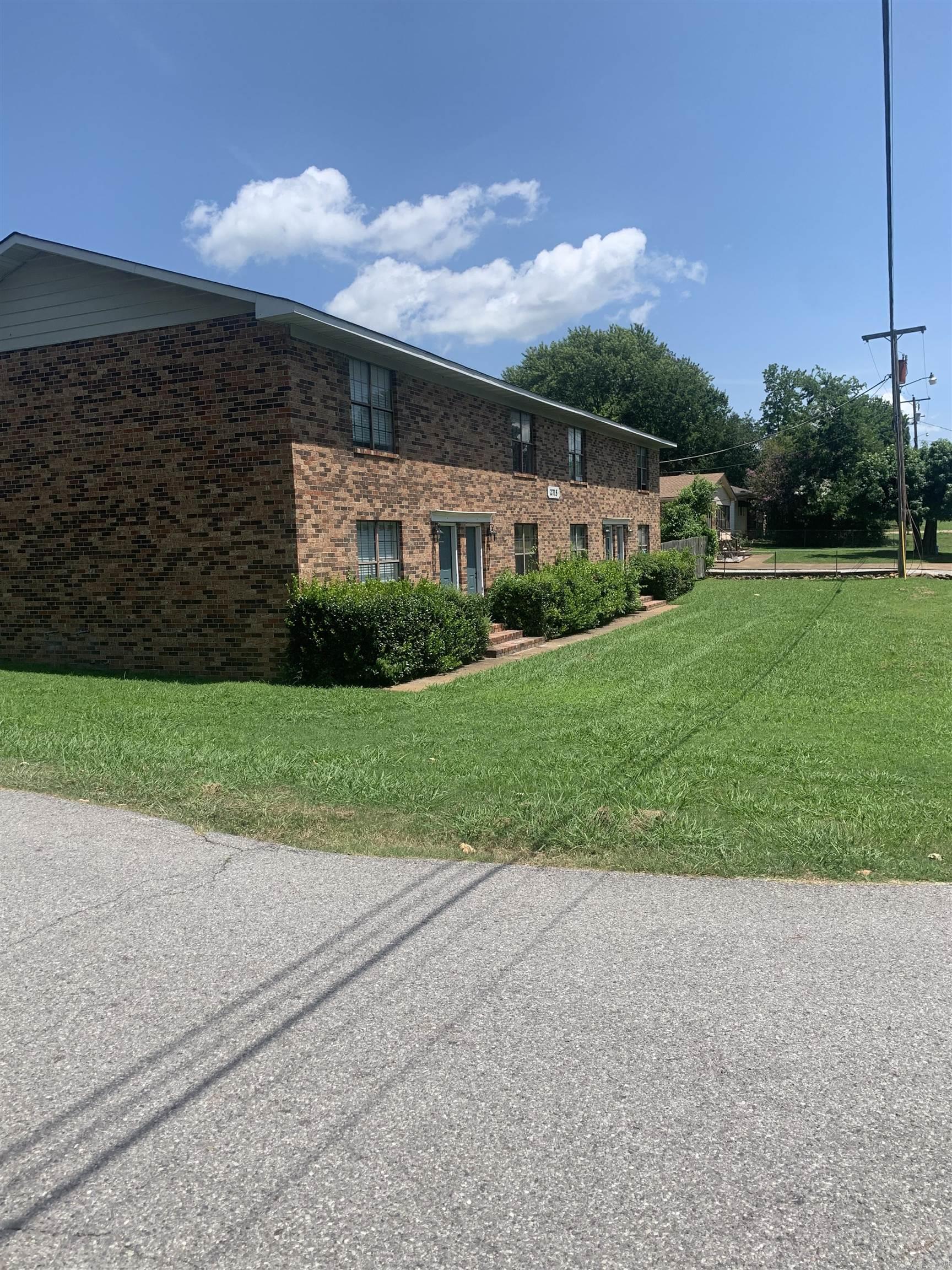 2715 Neeley  Batesville, AR