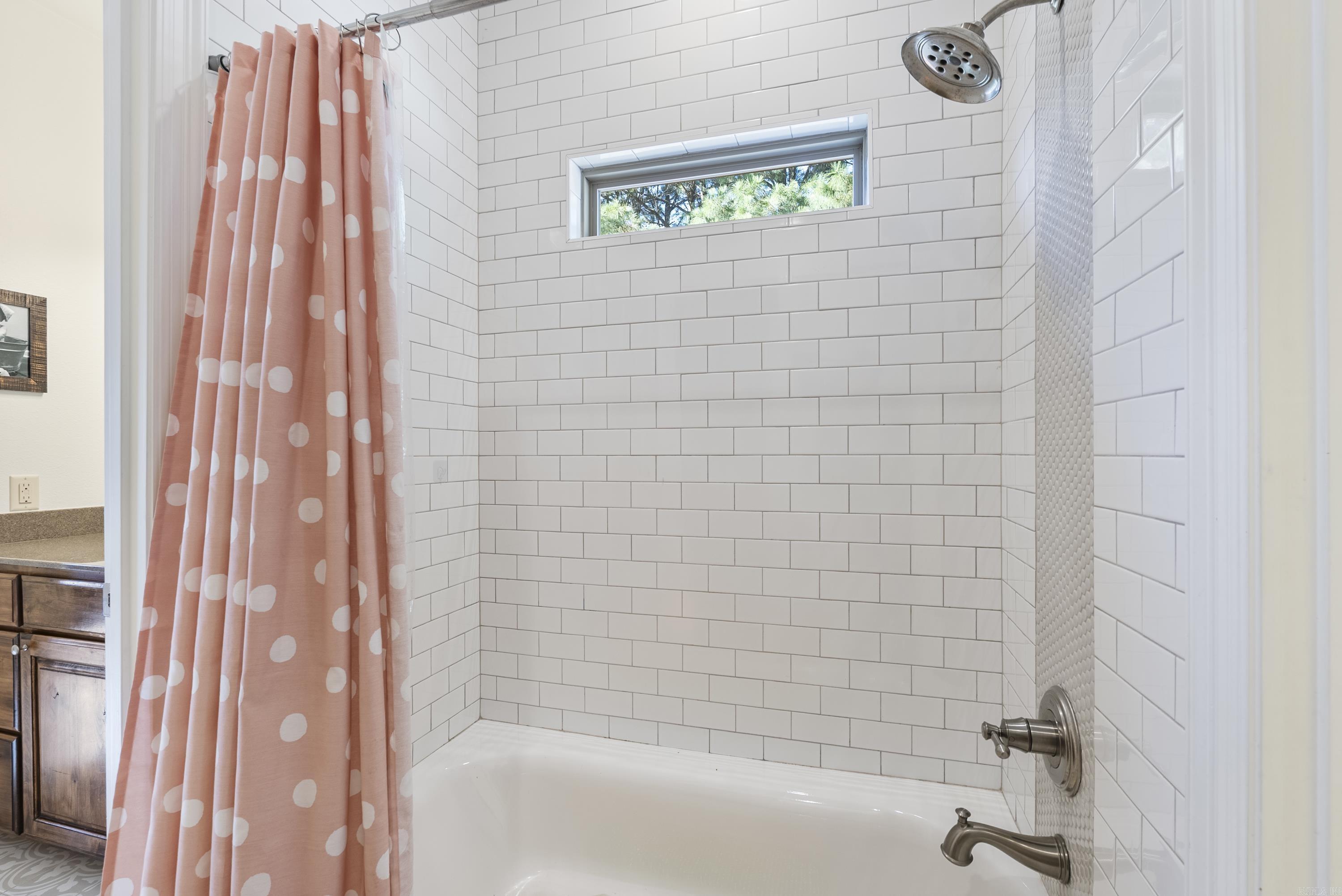 5 Ridgeside Cove  Greenbrier, AR