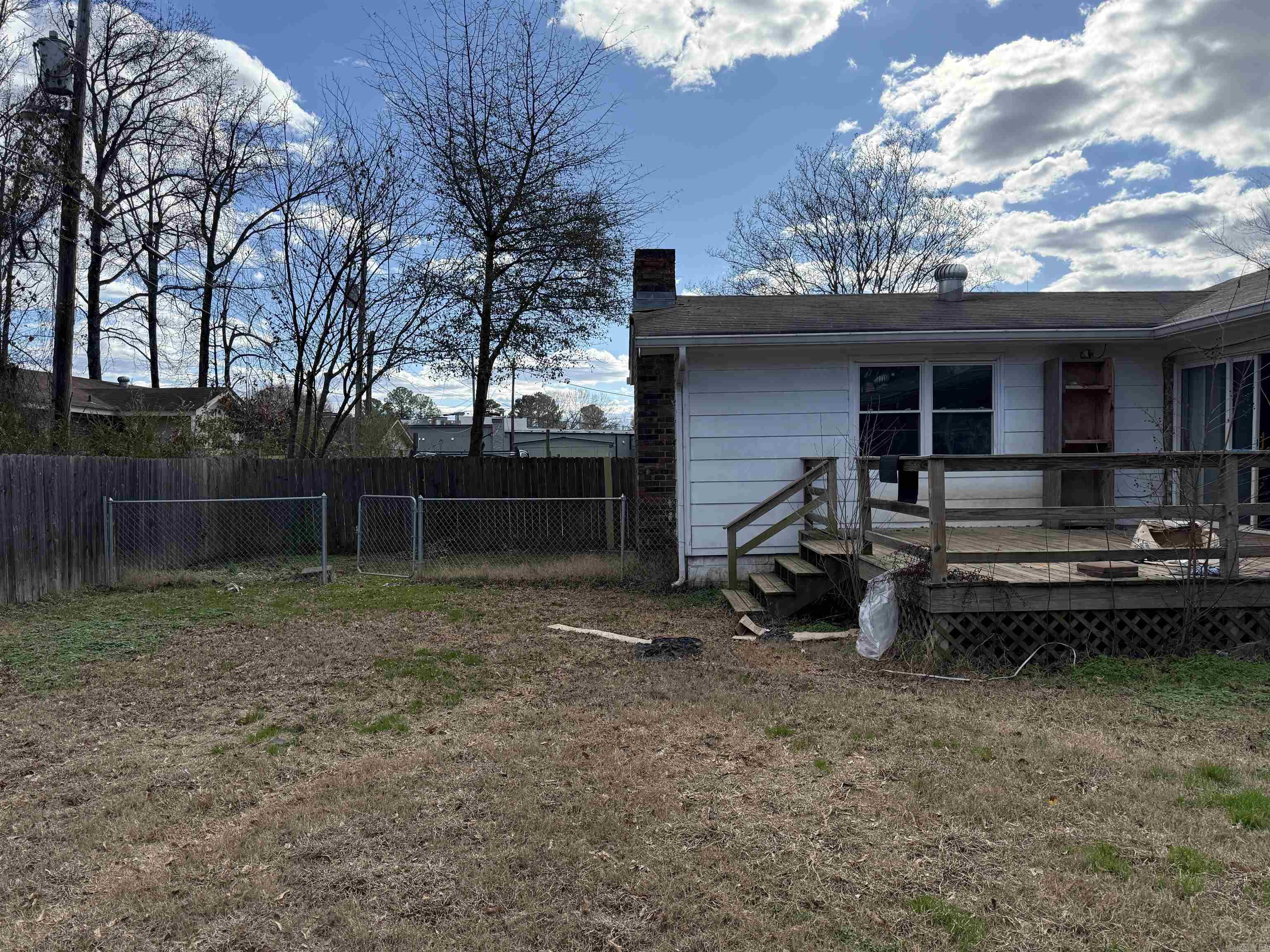 909 Oakhurst  Jacksonville, AR