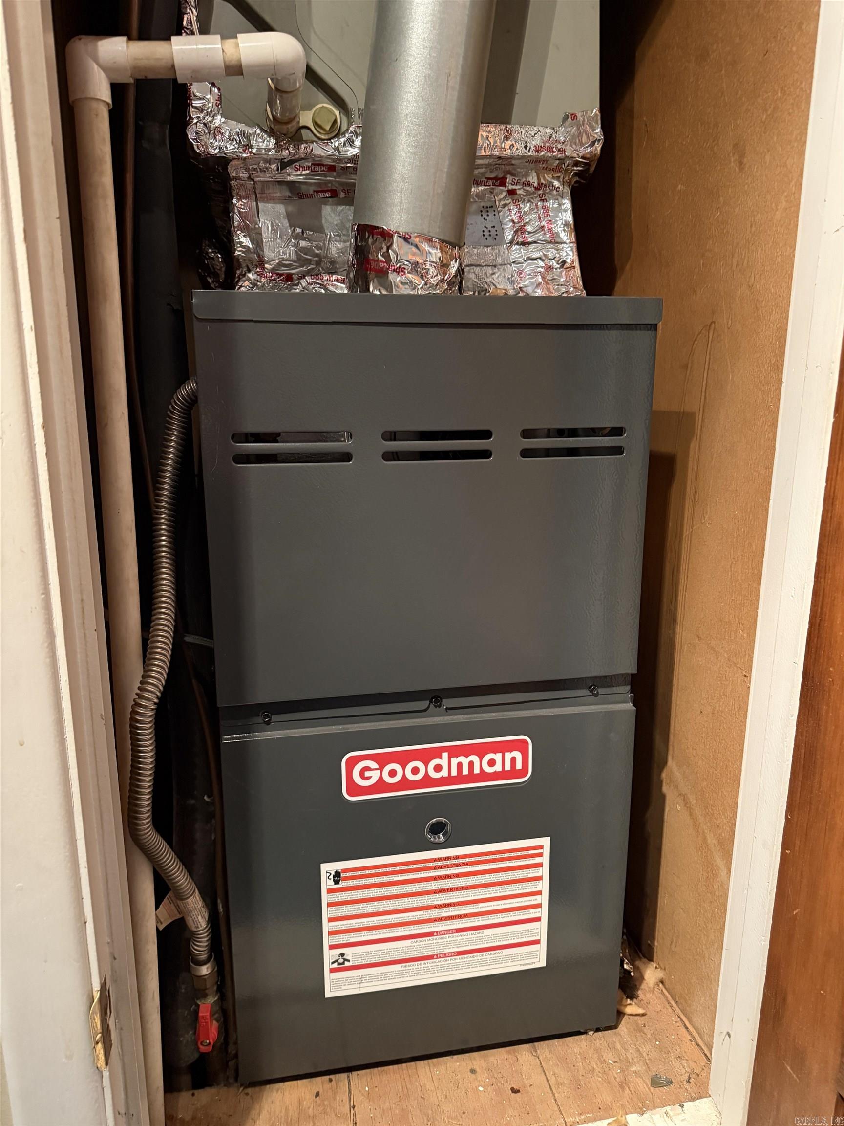 909 Oakhurst  Jacksonville, AR