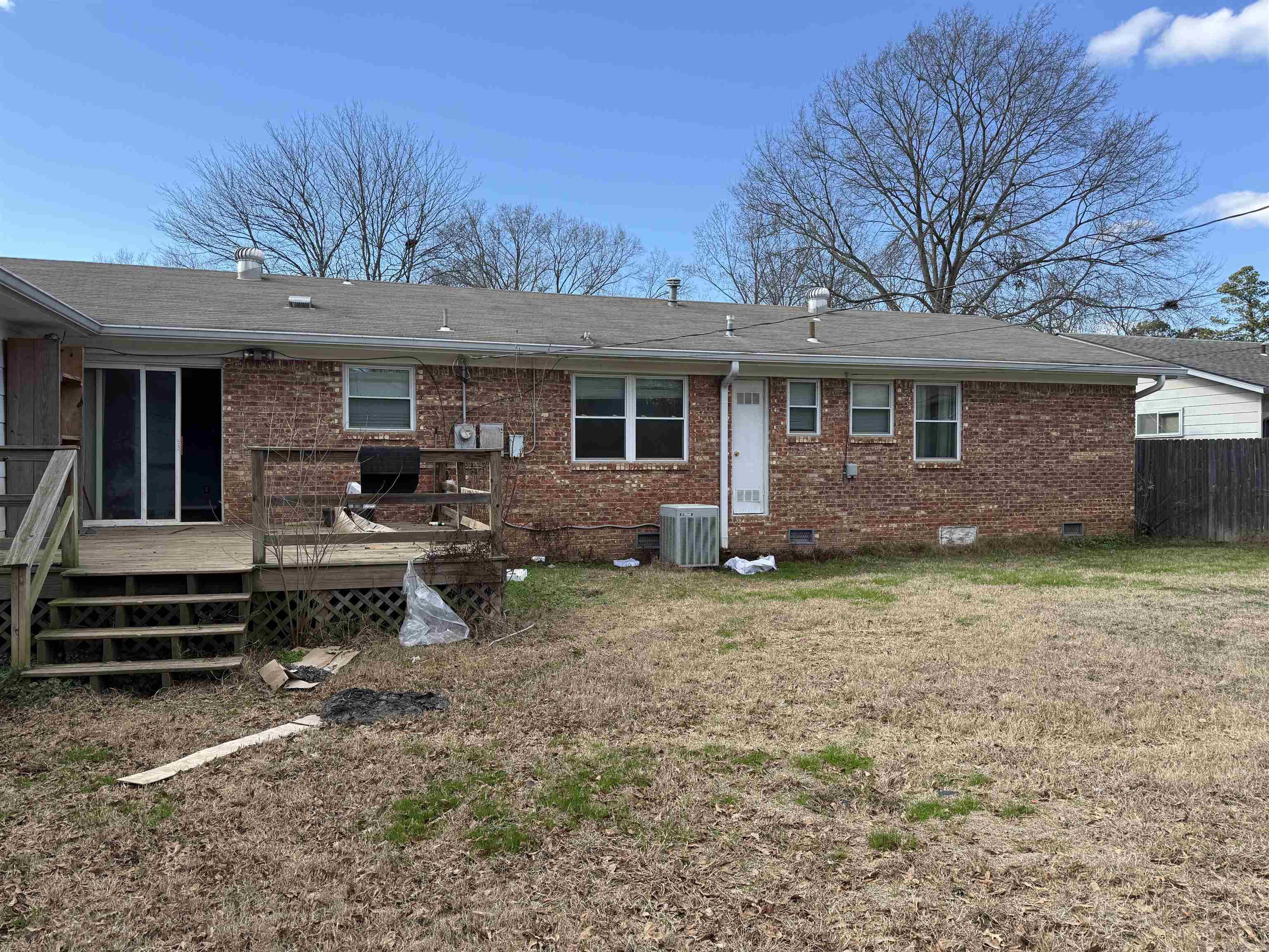 909 Oakhurst  Jacksonville, AR