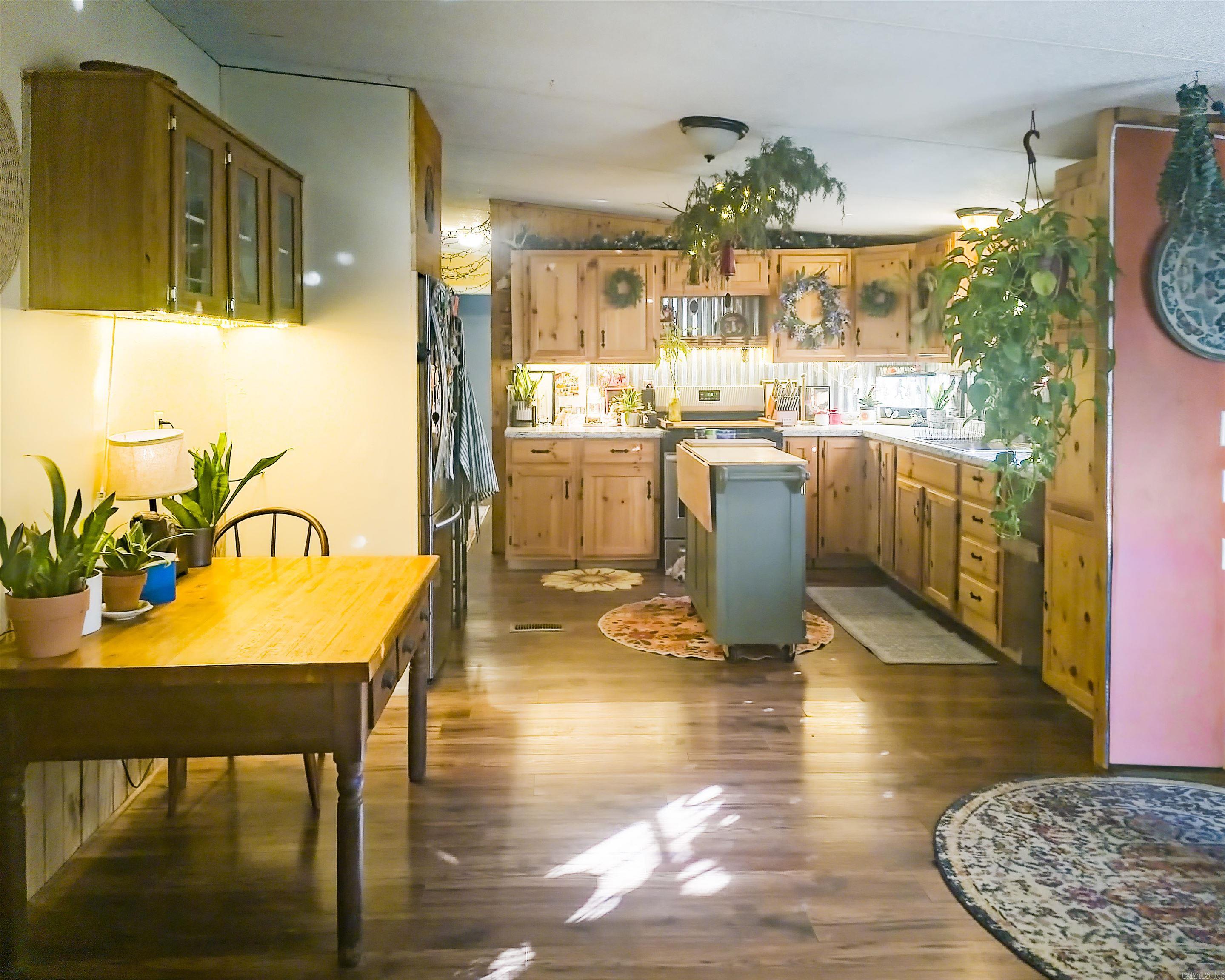 459 Junction  Mountain View, AR