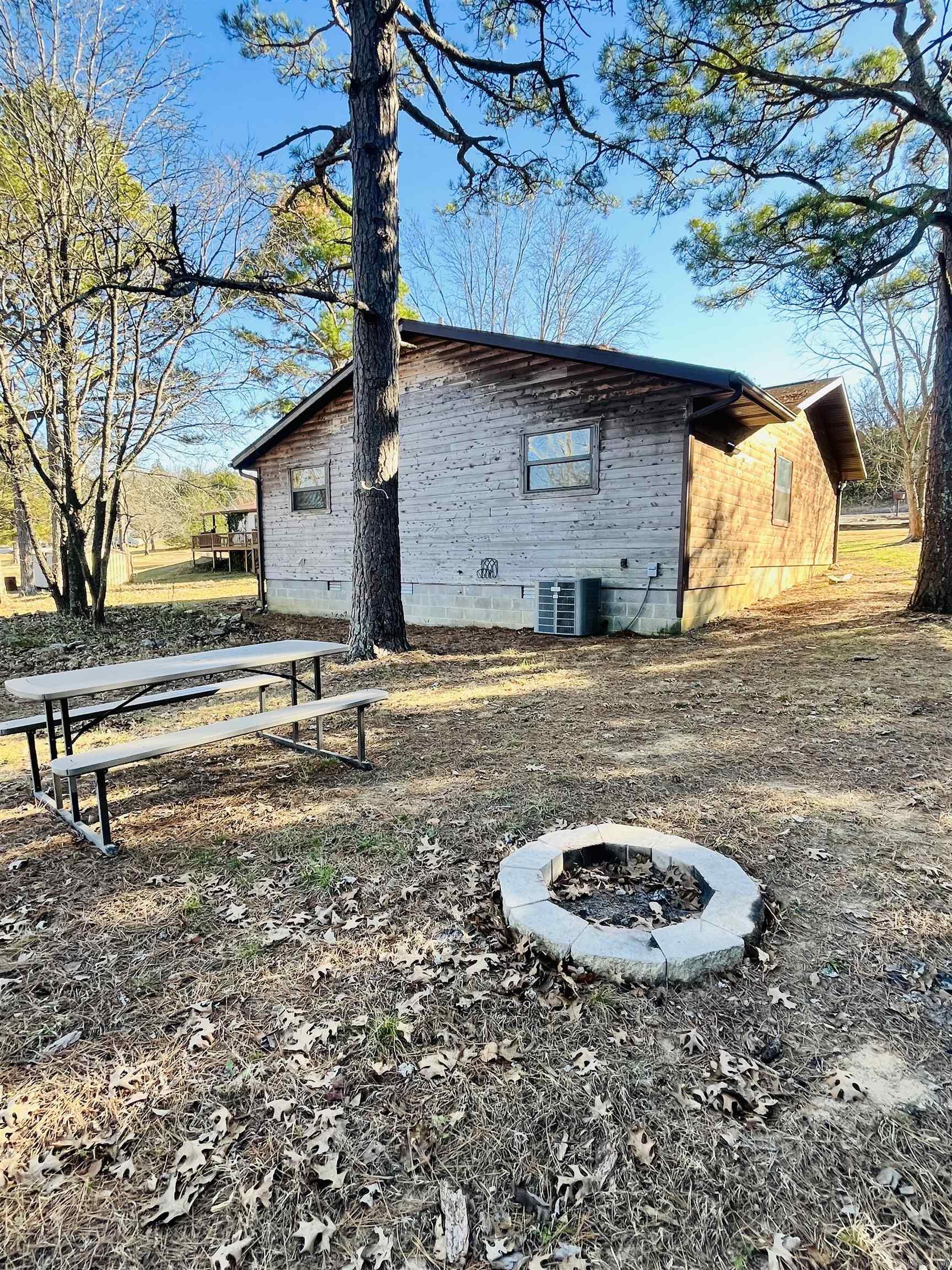 4300 Norfolk River  Jordan, AR