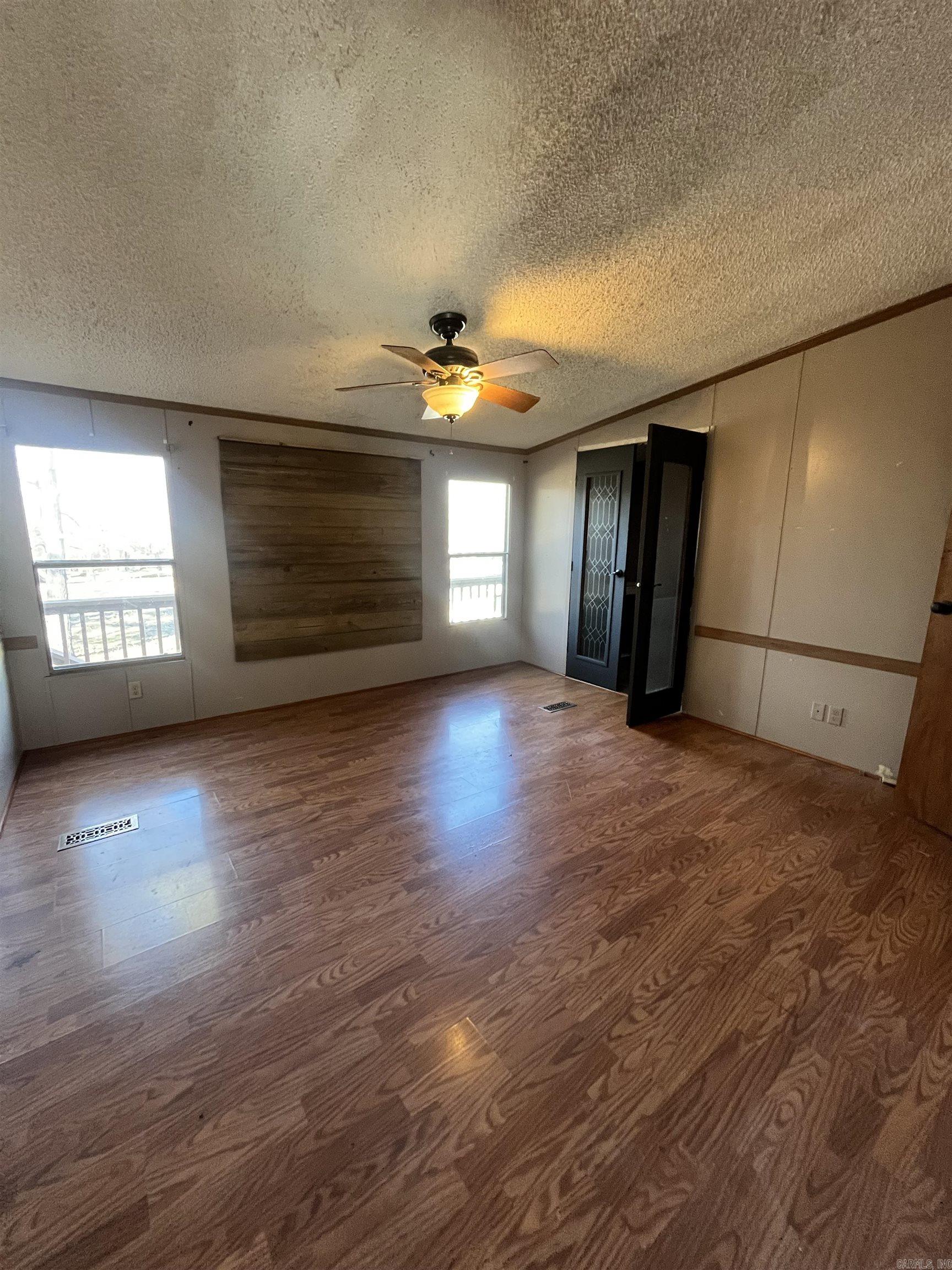 4300 Norfolk River  Jordan, AR