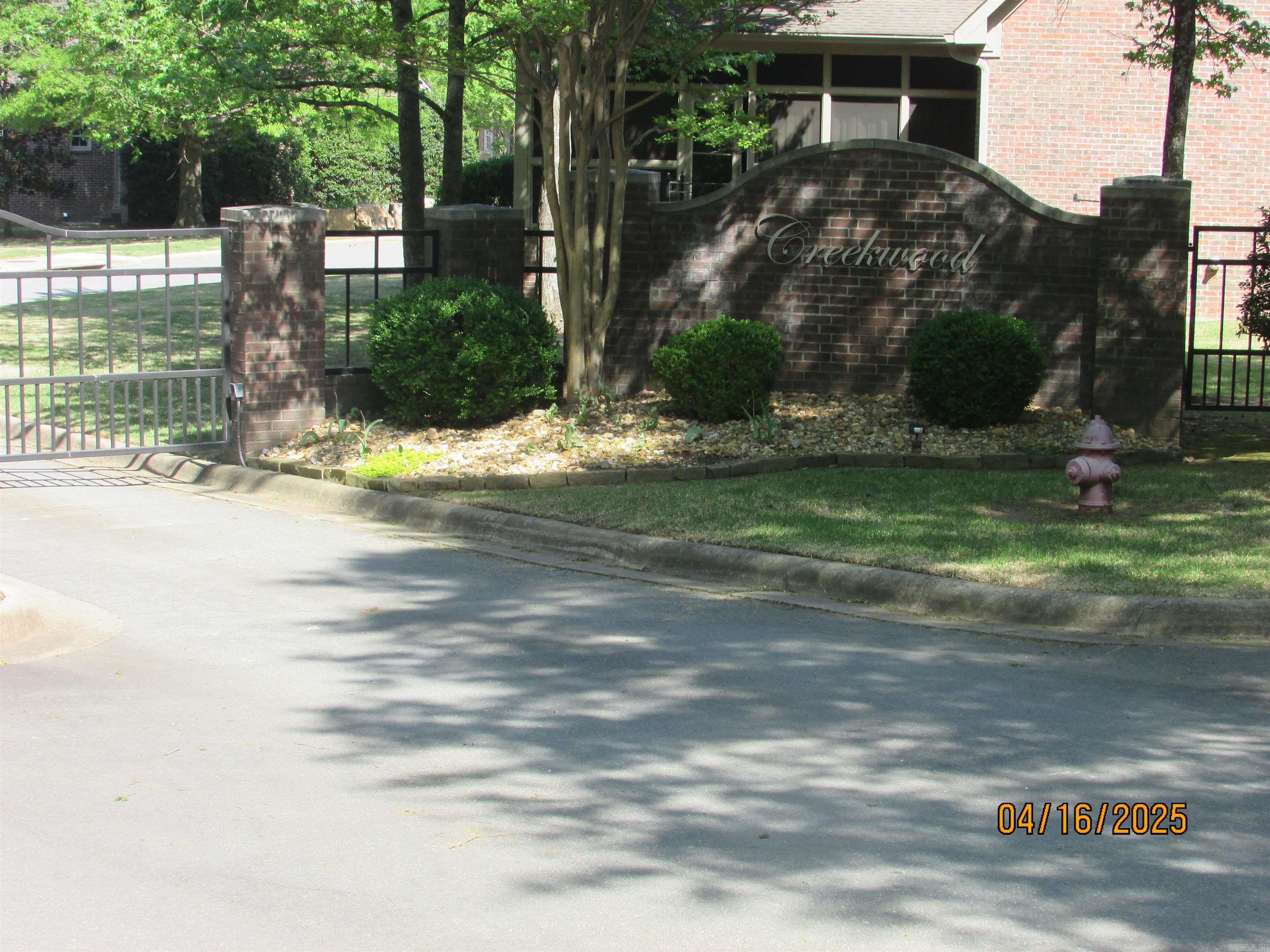 22 Creekwood Cove  North Little Rock, AR