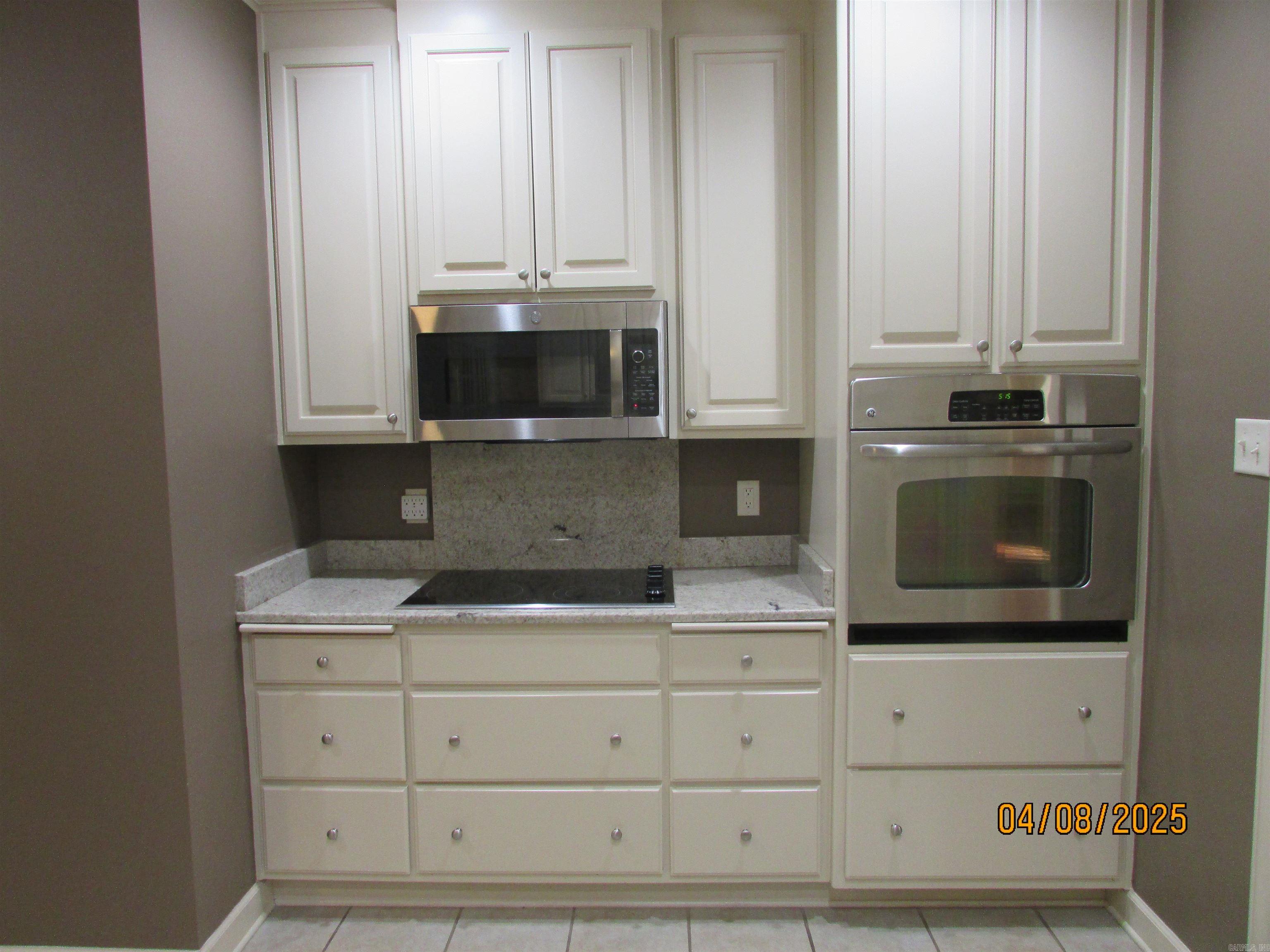 22 Creekwood Cove  North Little Rock, AR