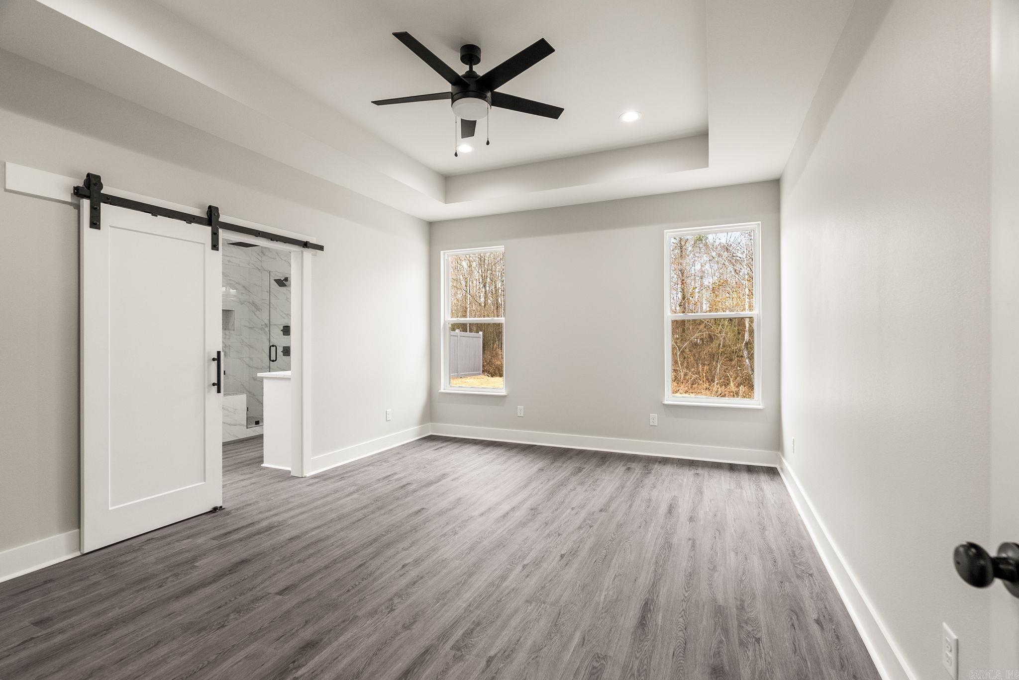 6193 Creekwater  Alexander, AR