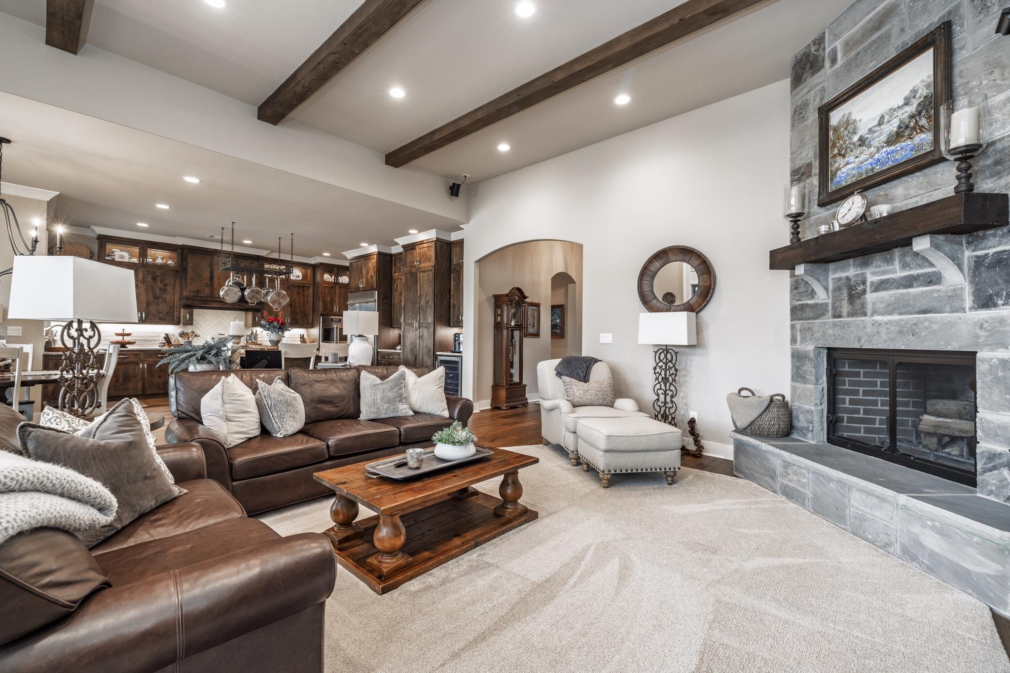 12 Pizarro  Hot Springs Village, AR