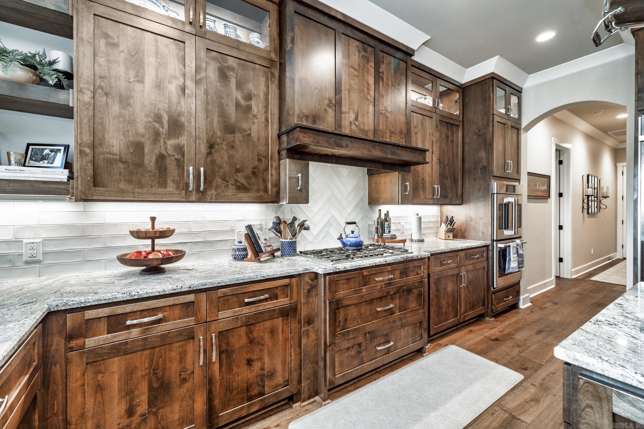 12 Pizarro  Hot Springs Village, AR