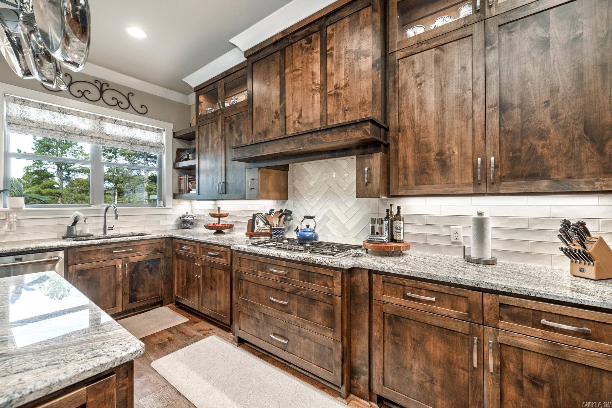 12 Pizarro  Hot Springs Village, AR