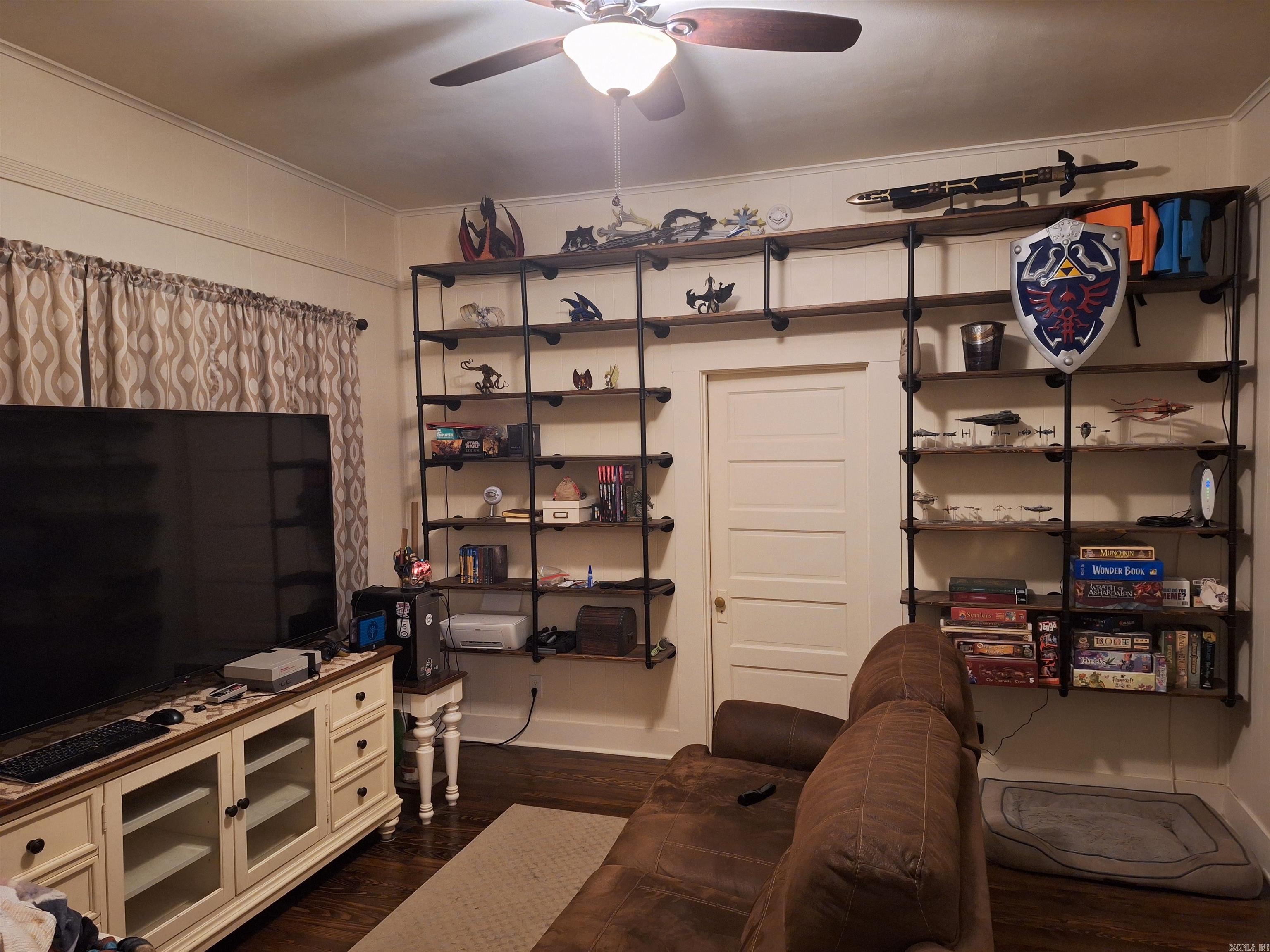 162 E College  Monticello, AR