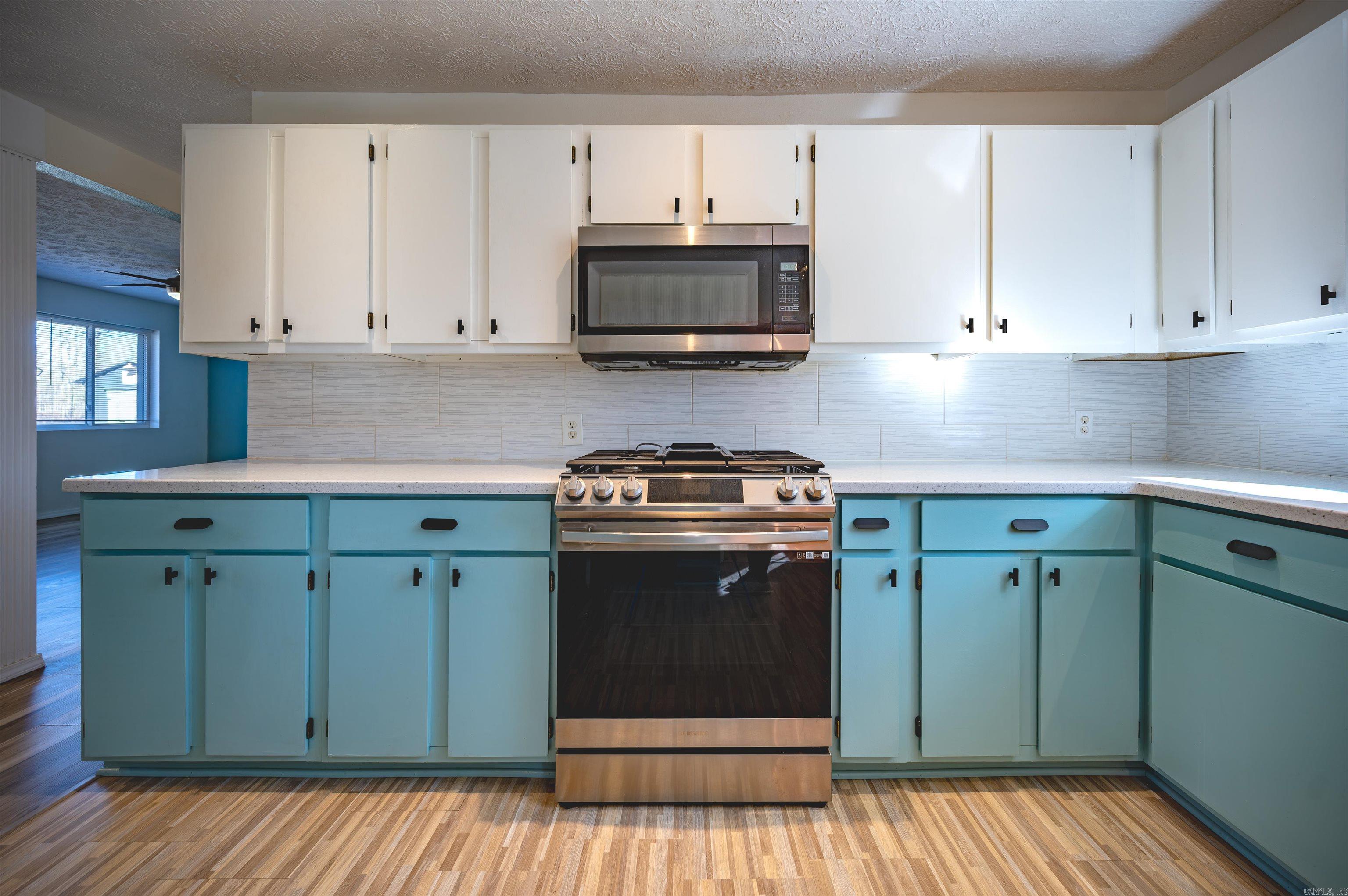 635 S Oak Grove  Lonoke, AR