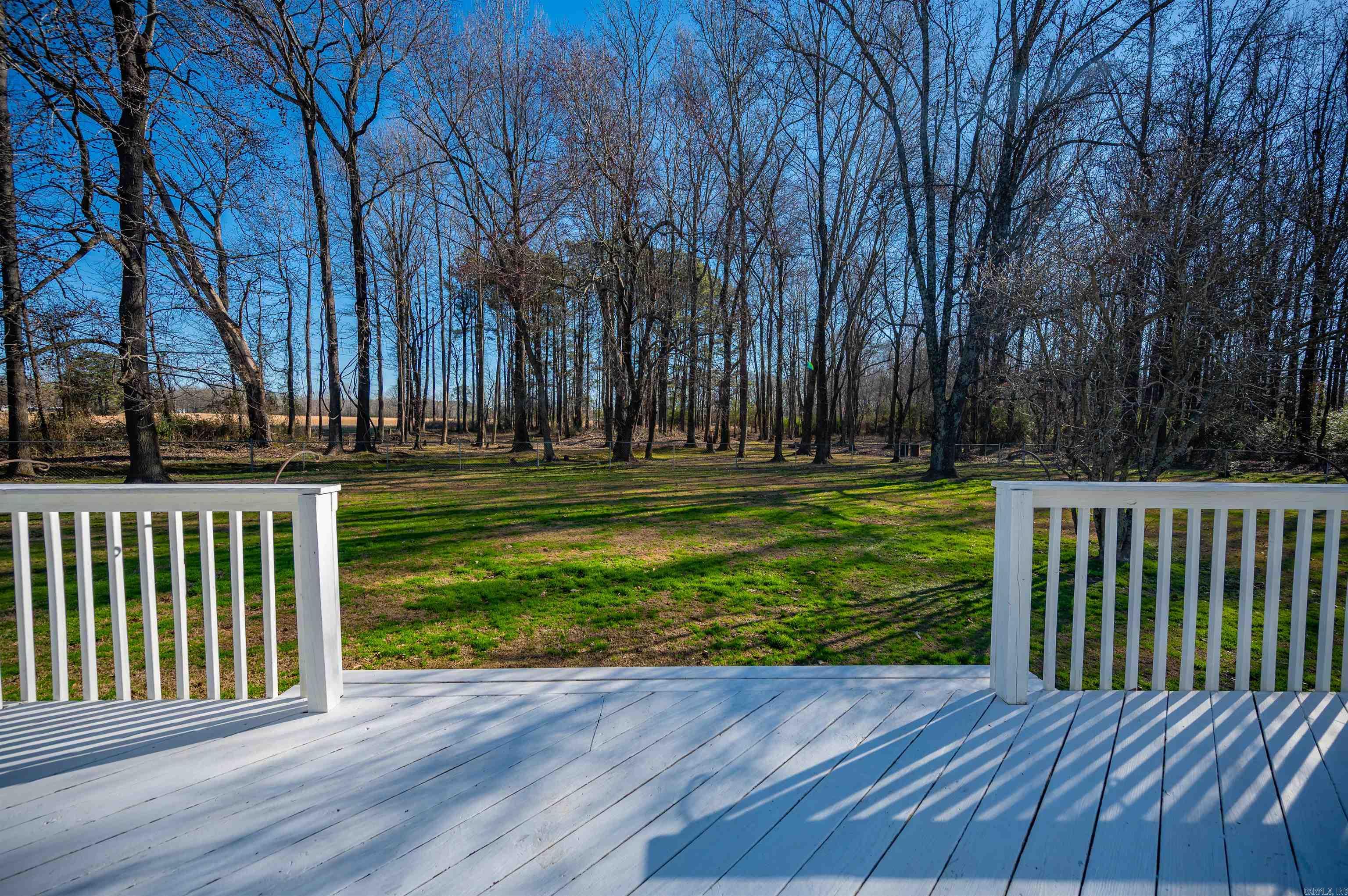 635 S Oak Grove  Lonoke, AR