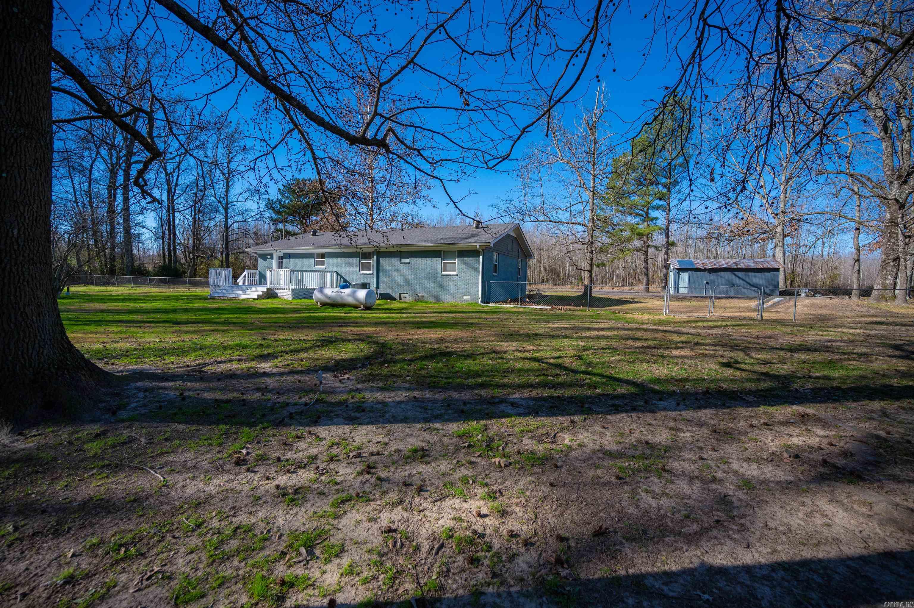 635 S Oak Grove  Lonoke, AR