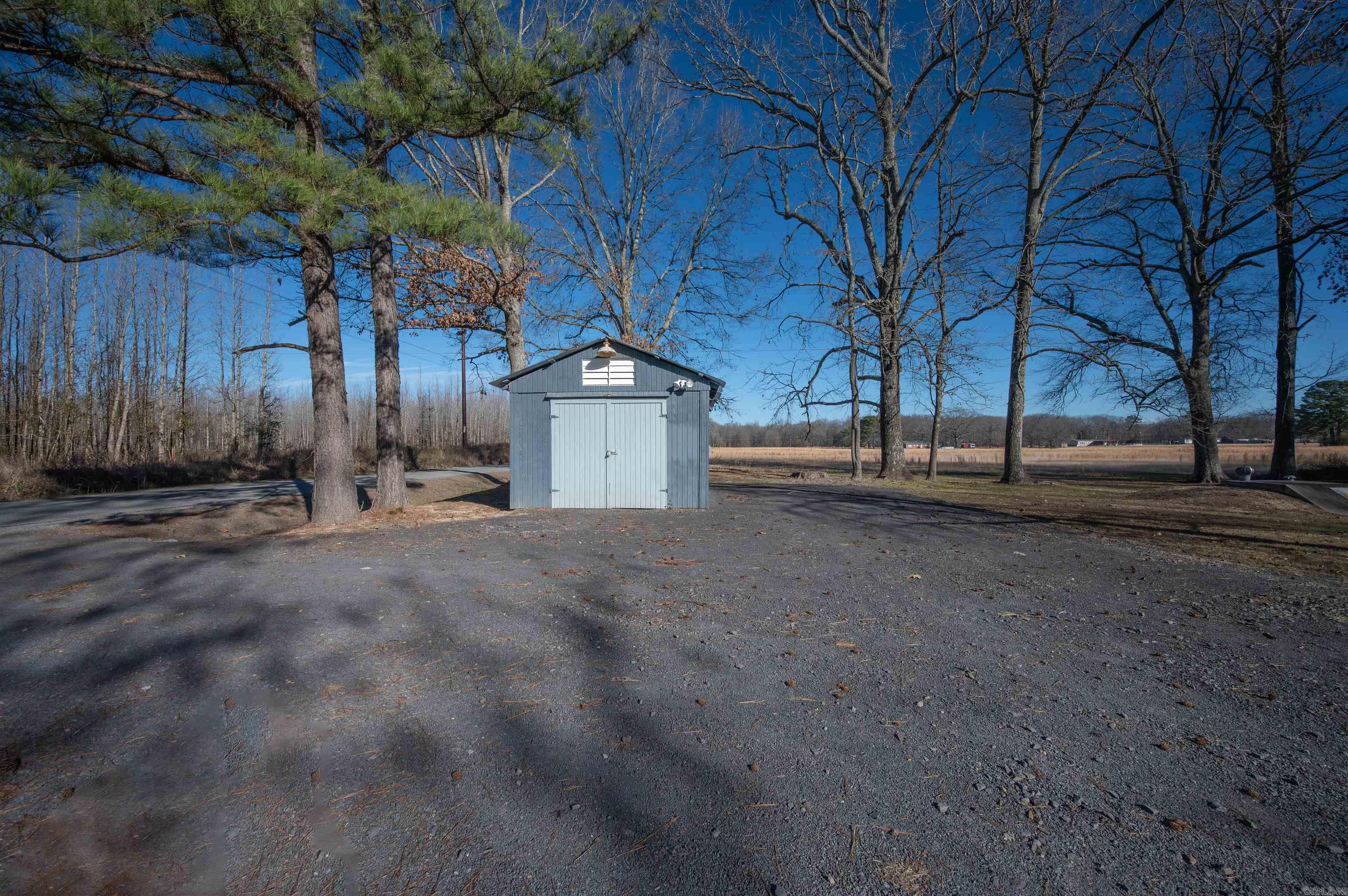 635 S Oak Grove  Lonoke, AR