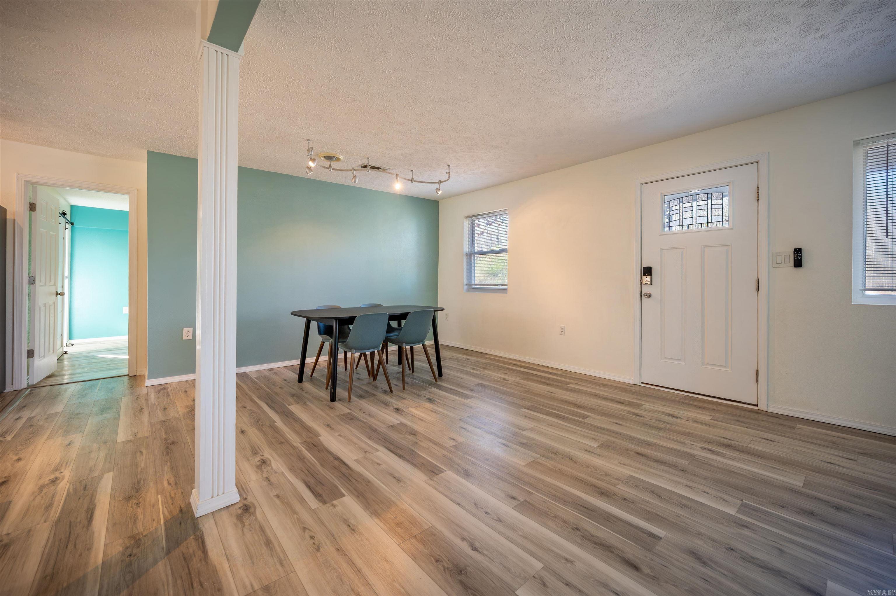 635 S Oak Grove  Lonoke, AR