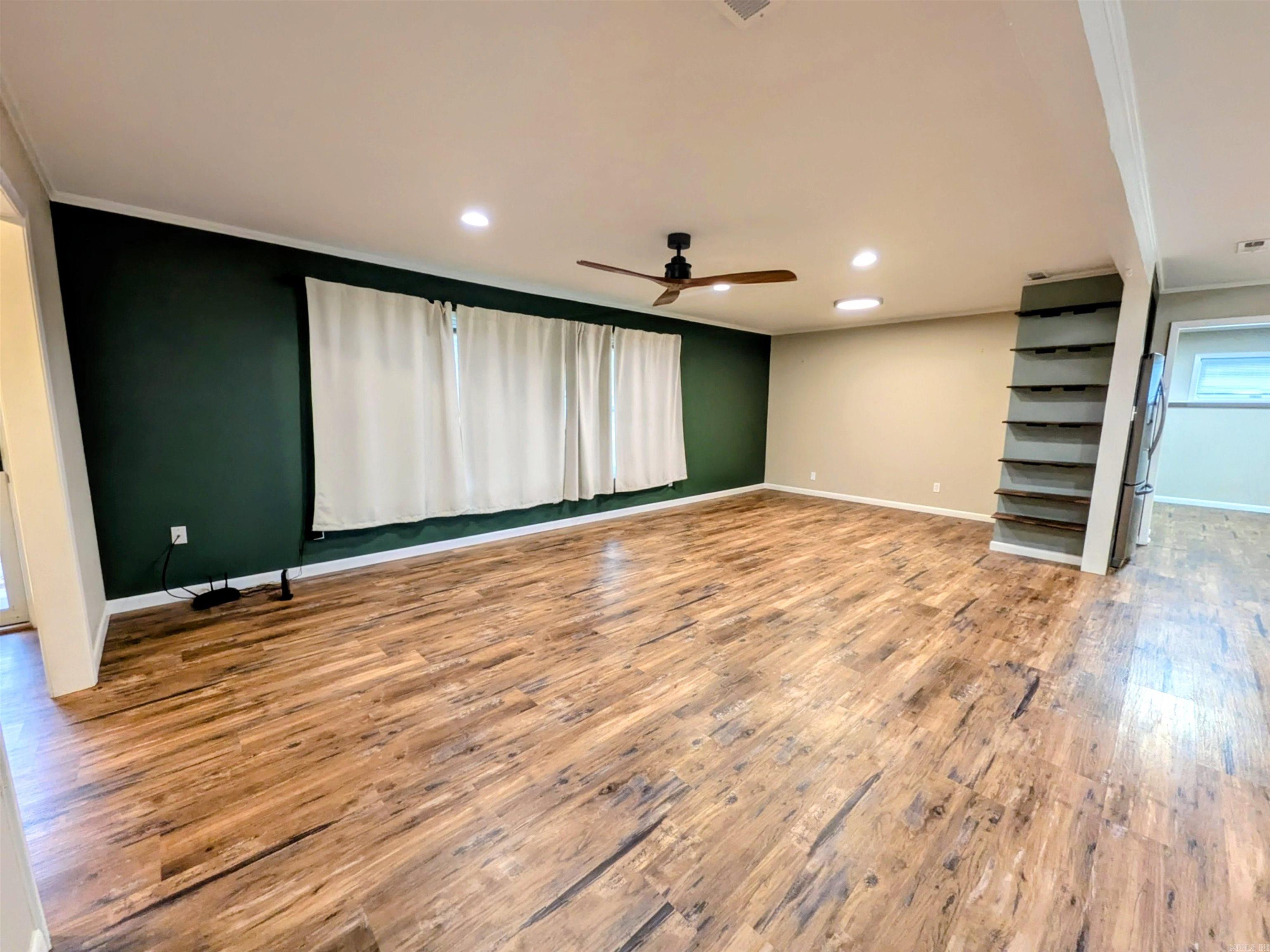 569 Elaine  Camden, AR